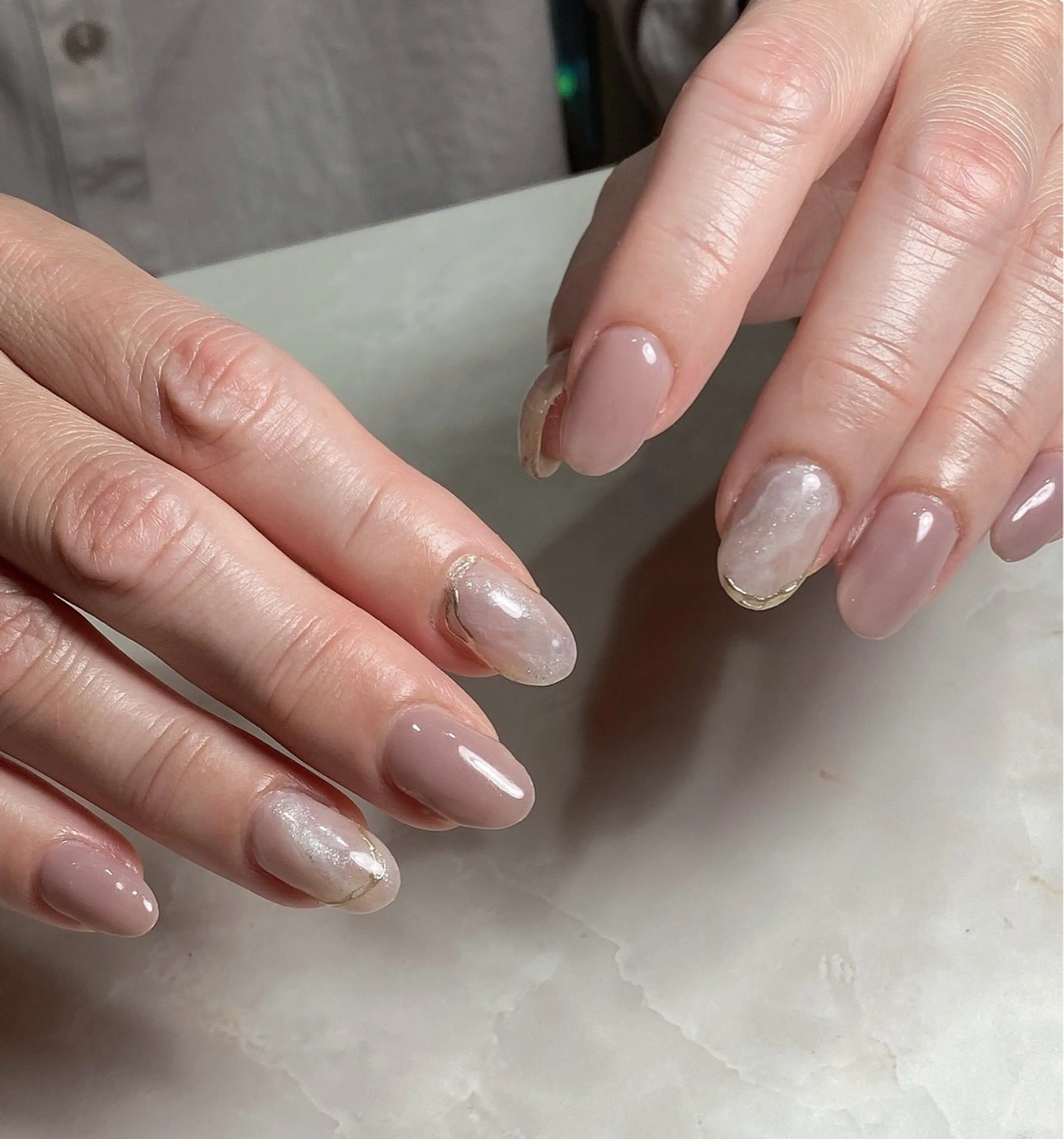 ネイル ニュアンスネイル ｉｎｇ .のネイルデザイン