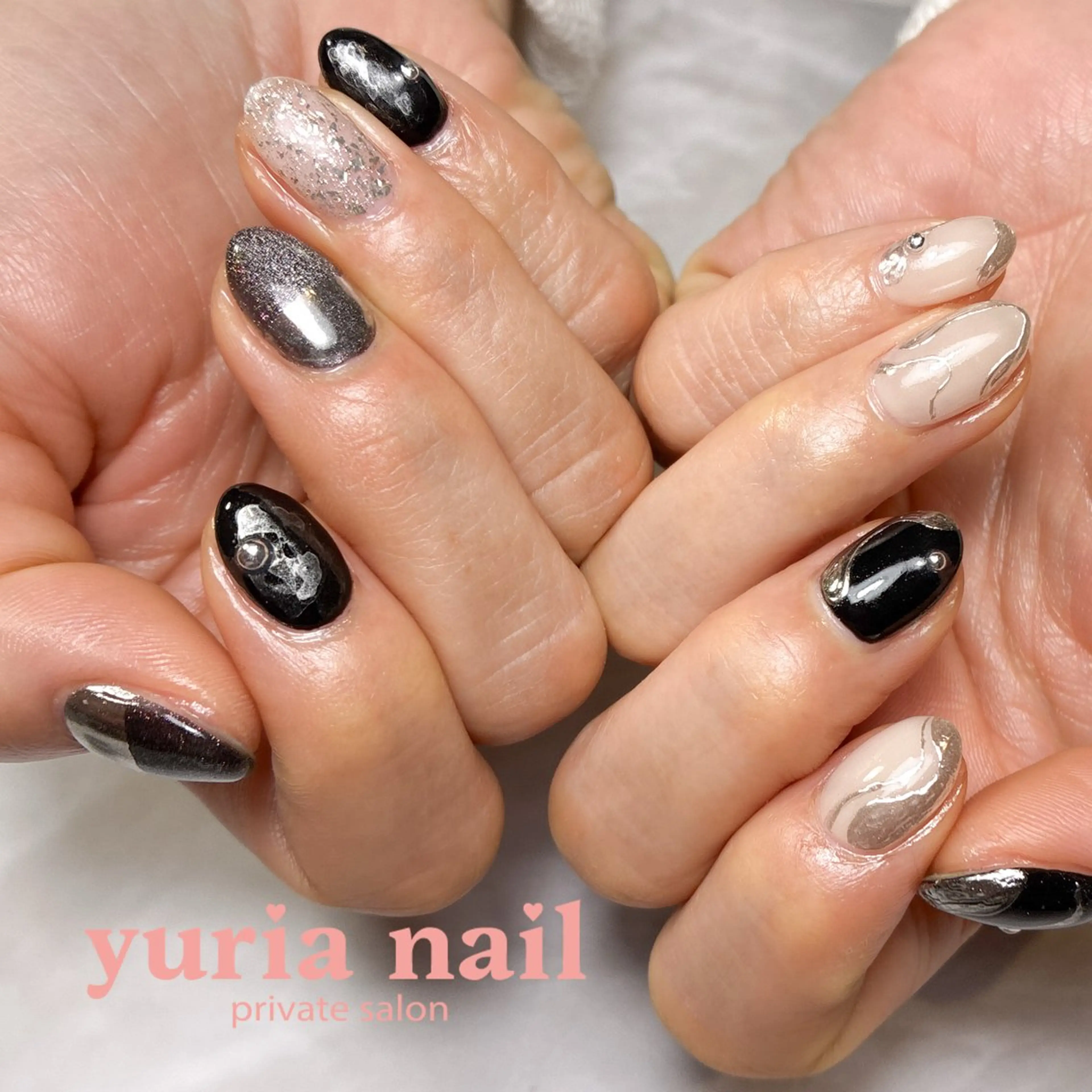 ネイル アートネイル ジェルネイル シルバー シンプルネイル ハンドネイル 小林 ゆりあのネイルデザイン