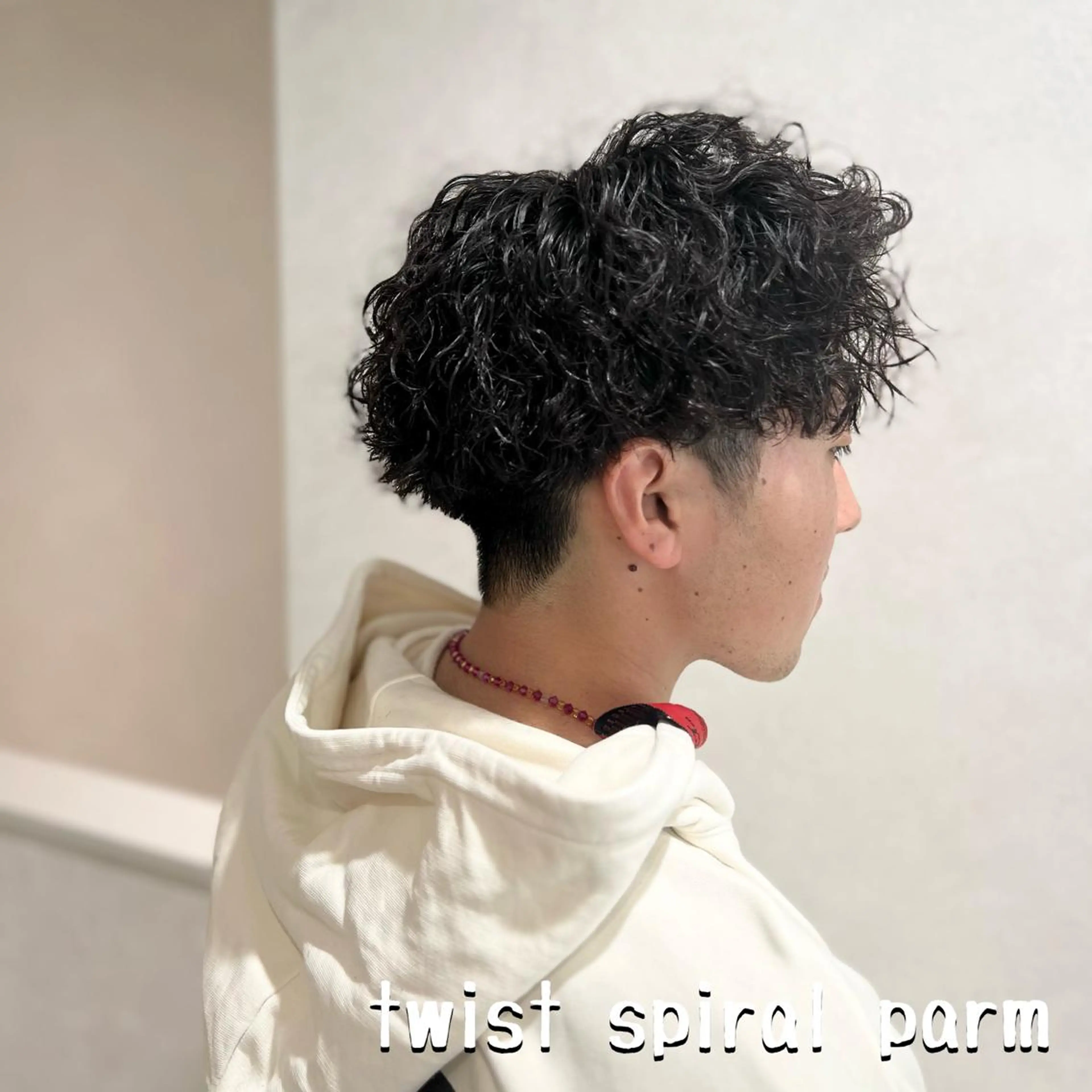 パーマ メンズ メンズパーマ ツイストスパイラルパーマ スパイラルパーマ カット パーマ Camishi所属・瀬野凌介/メンズ カット/パーマのヘアスタイル