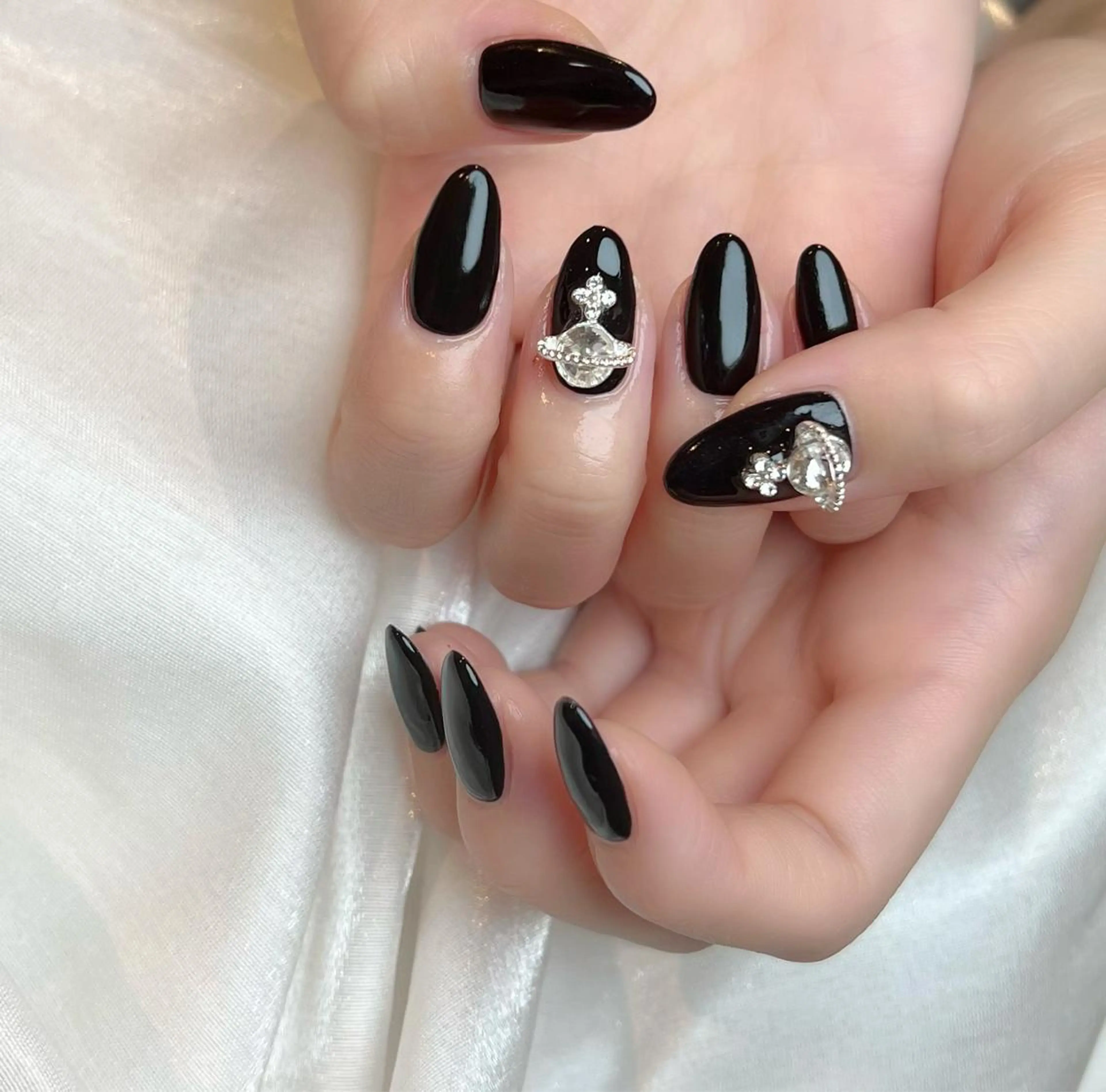 ネイル 持ち込み Lino+ ネイル&よもぎ蒸しのネイルデザイン