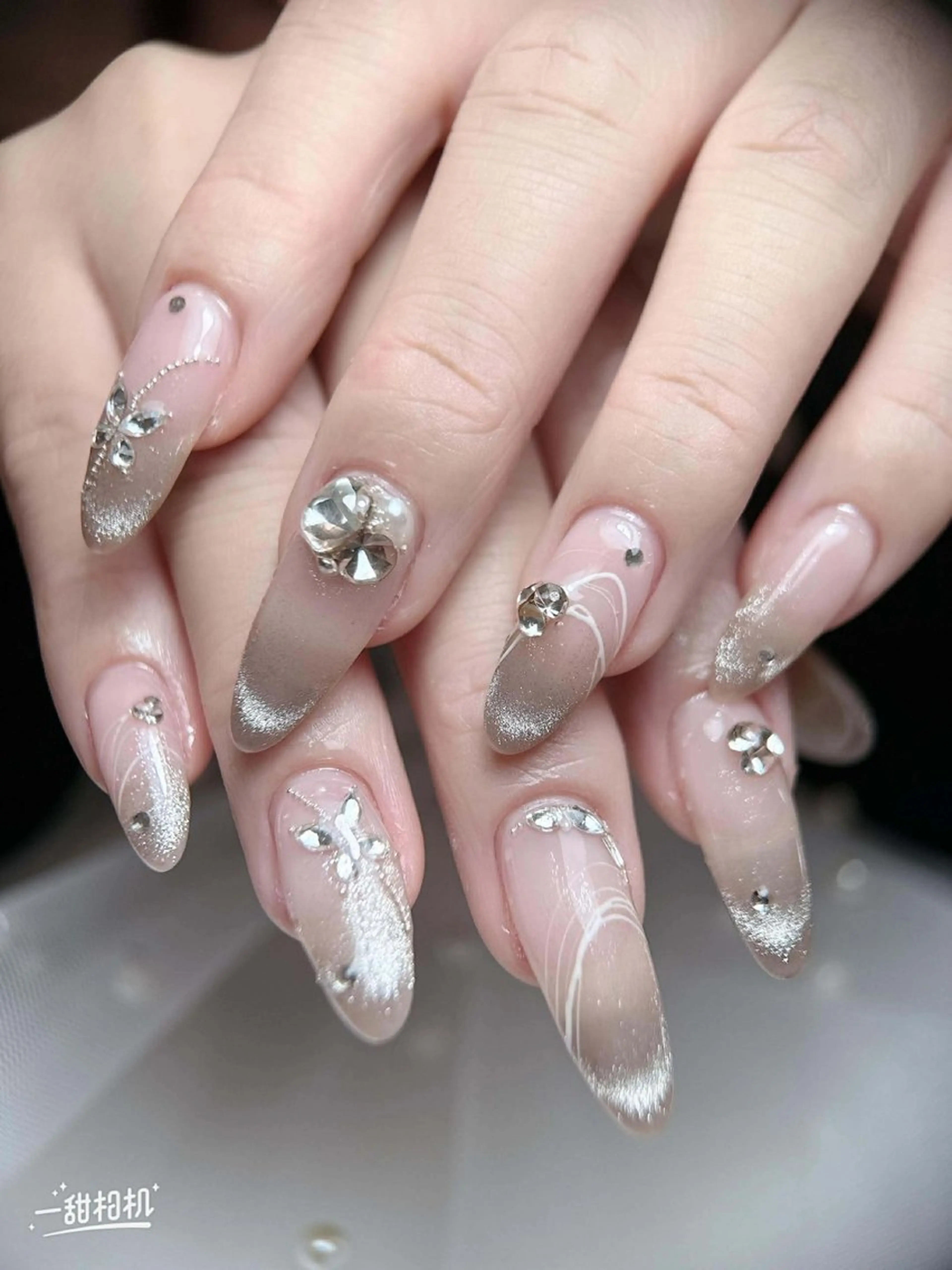 ネイル ハンドネイル hana hanのネイルデザイン