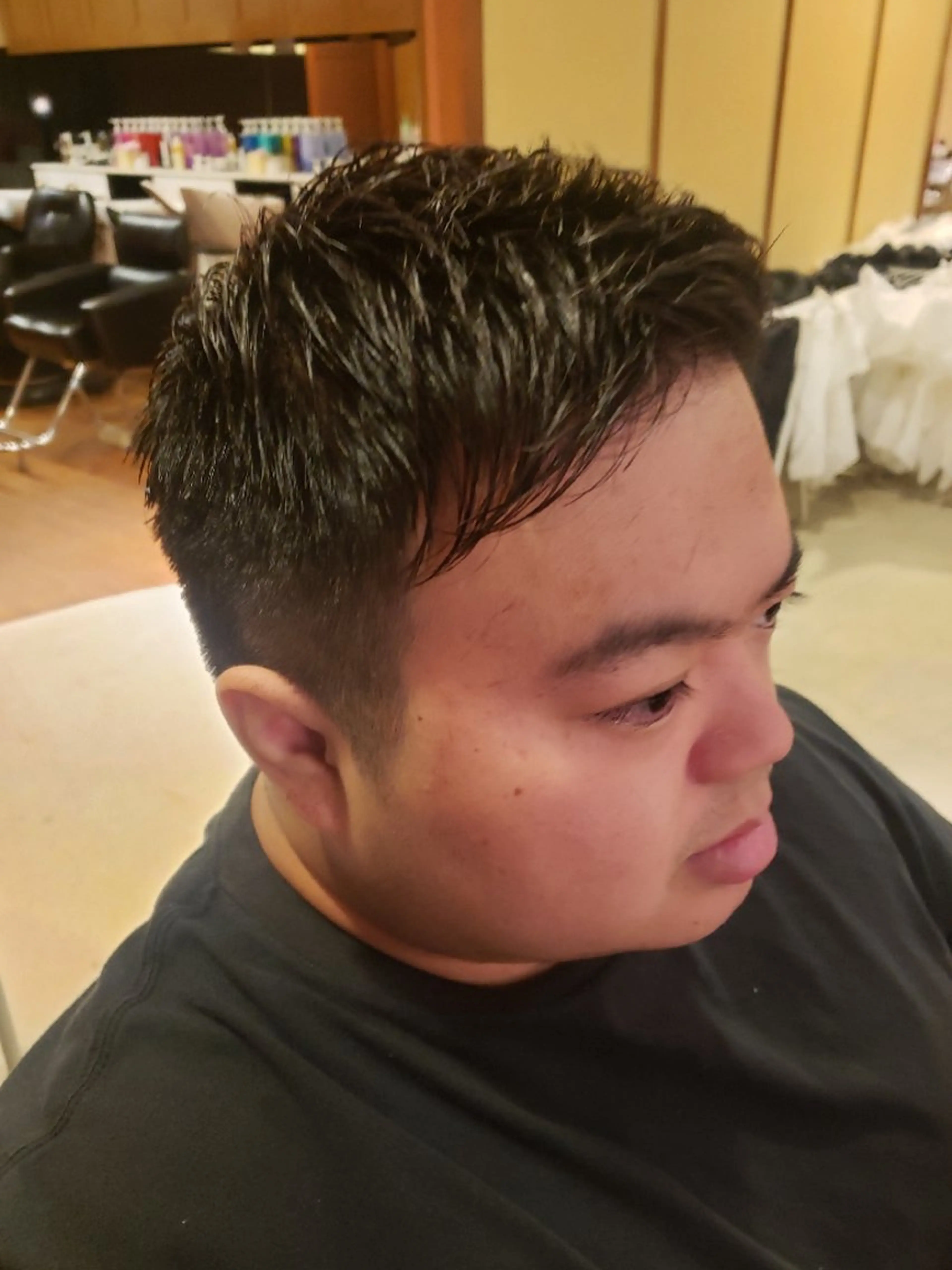 ショート カラー メンズ 馬野郁土 Uhair 本山店のヘアスタイル