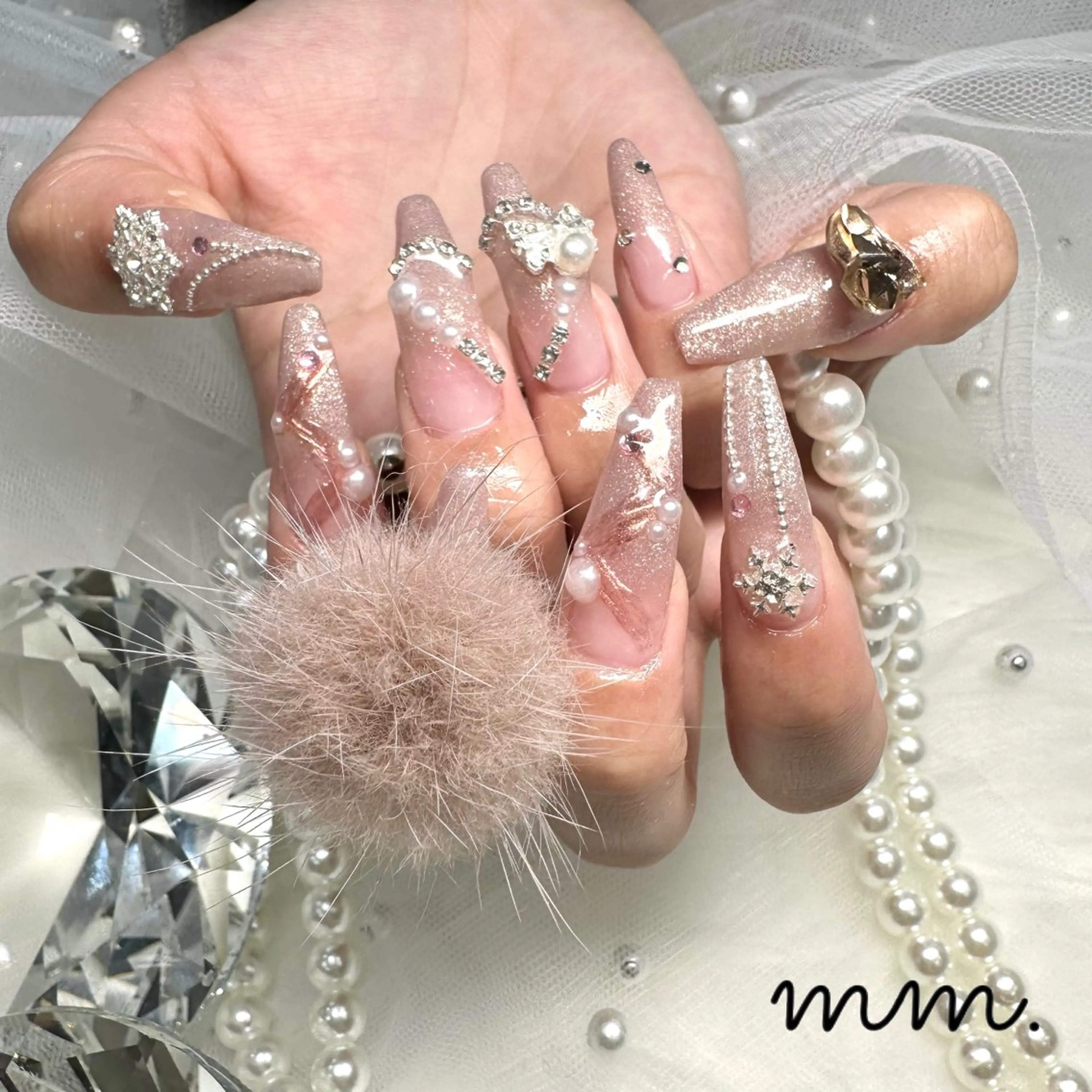 ネイル ハンドネイル 🩷🩵mm.大宮 Riyo🧸🩵🩷のネイルデザイン