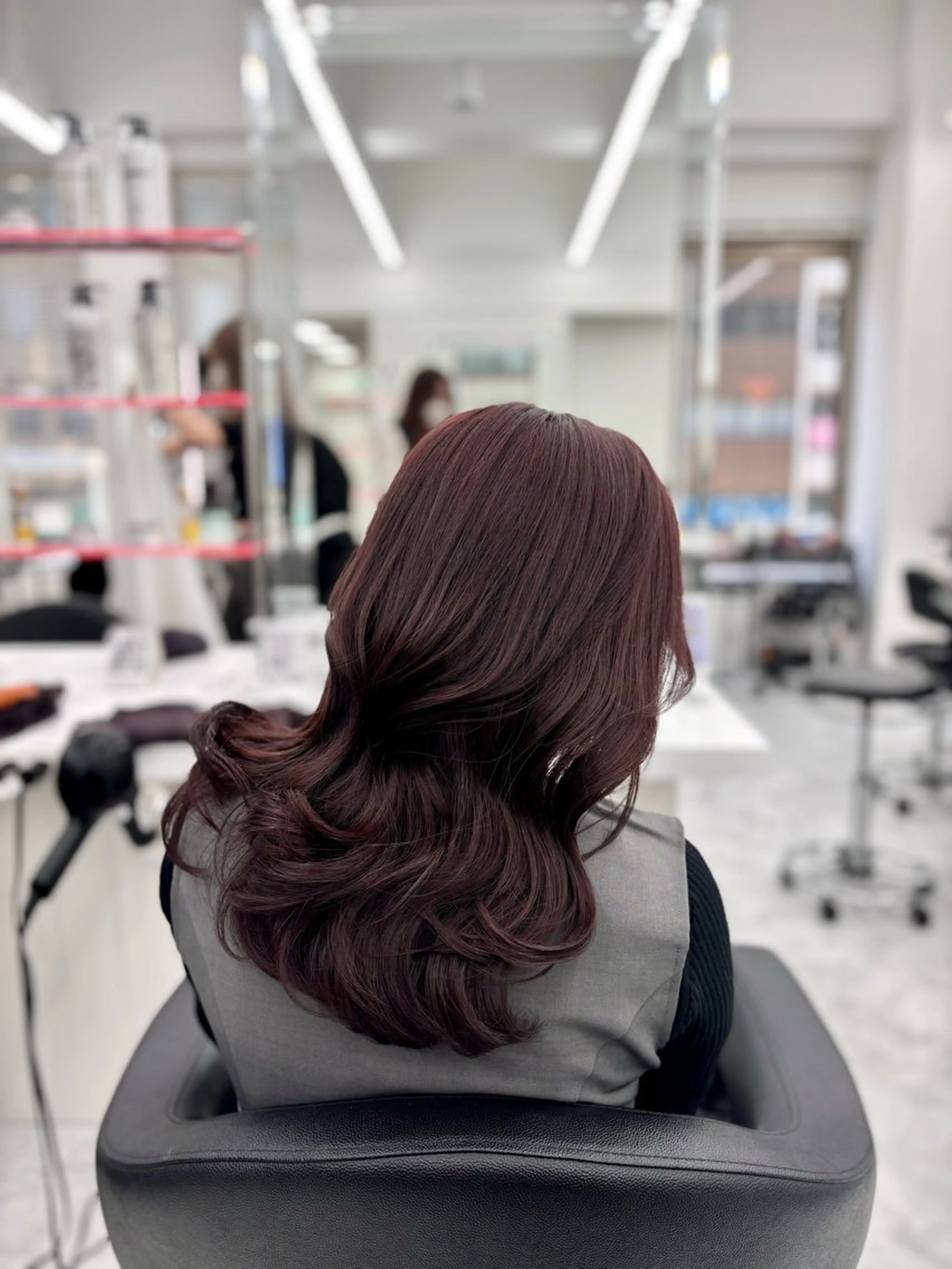 セミロング カラー 🤍レイヤー/顔周り /hirari🤍のヘアスタイル