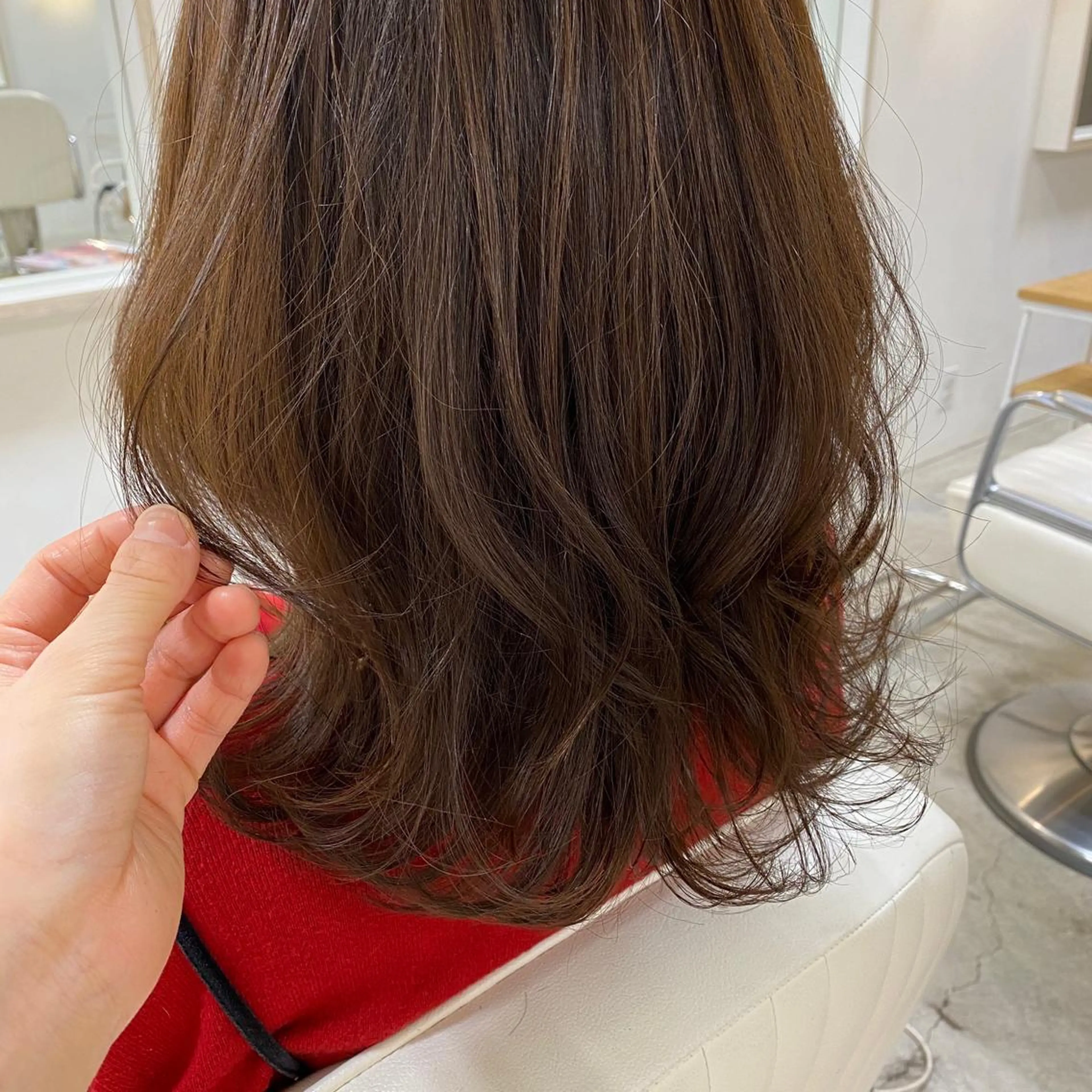 ミディアム ヘアアレンジ レイヤーカット やまぐち もえかのヘアスタイル