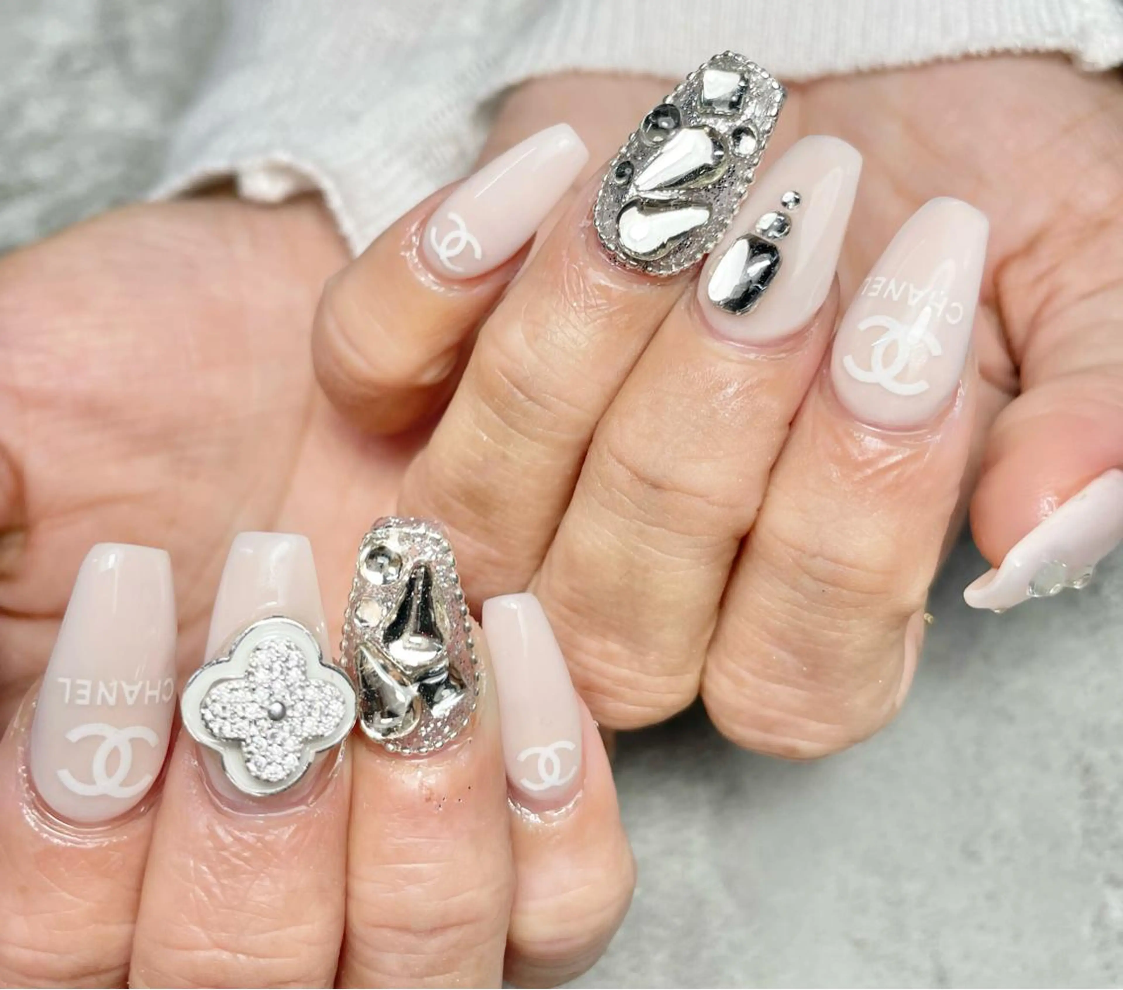 ネイル Y's nailのネイルデザイン