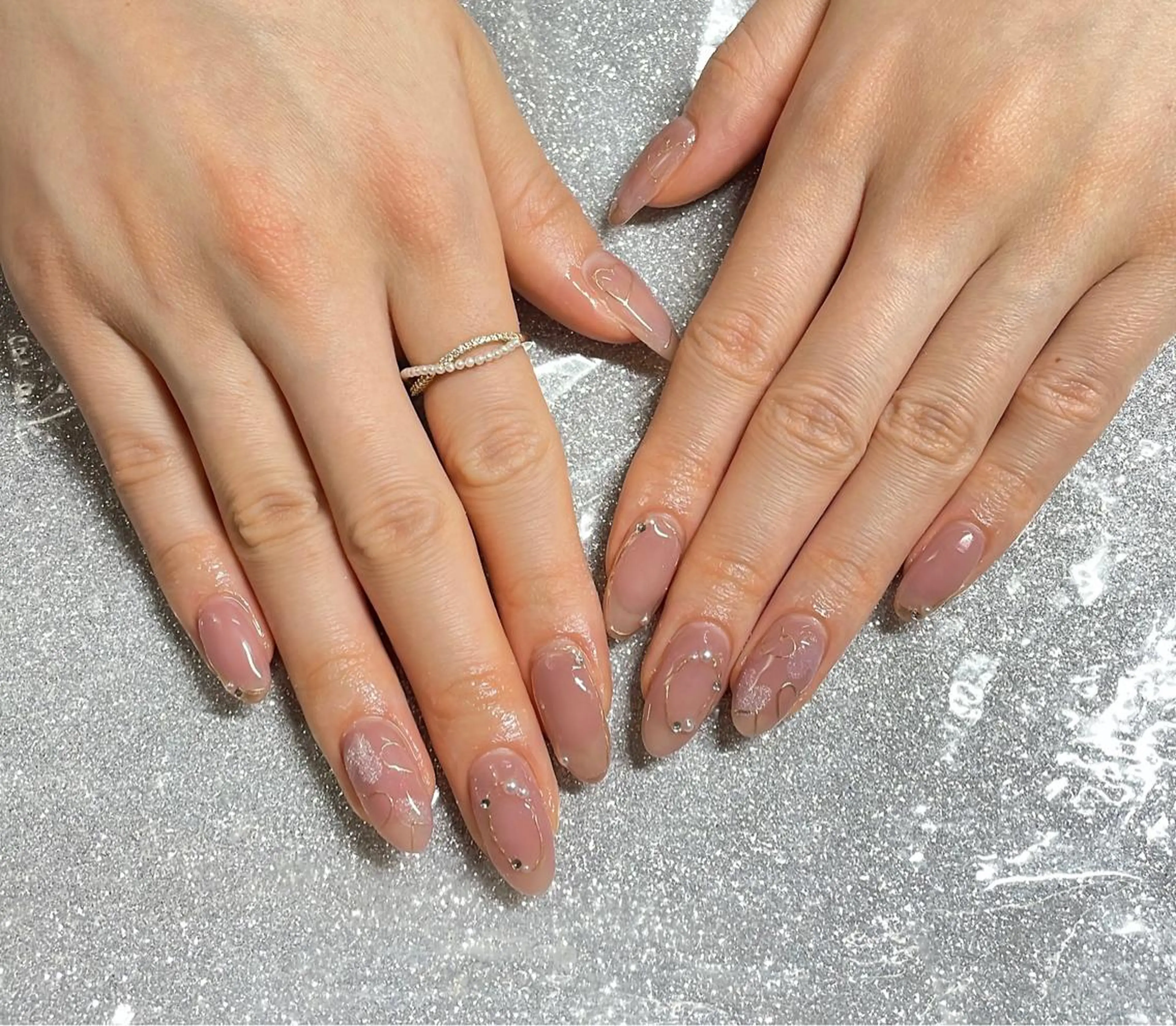 ネイル ハンドネイル VIERU 🌈🎀💖のネイルデザイン