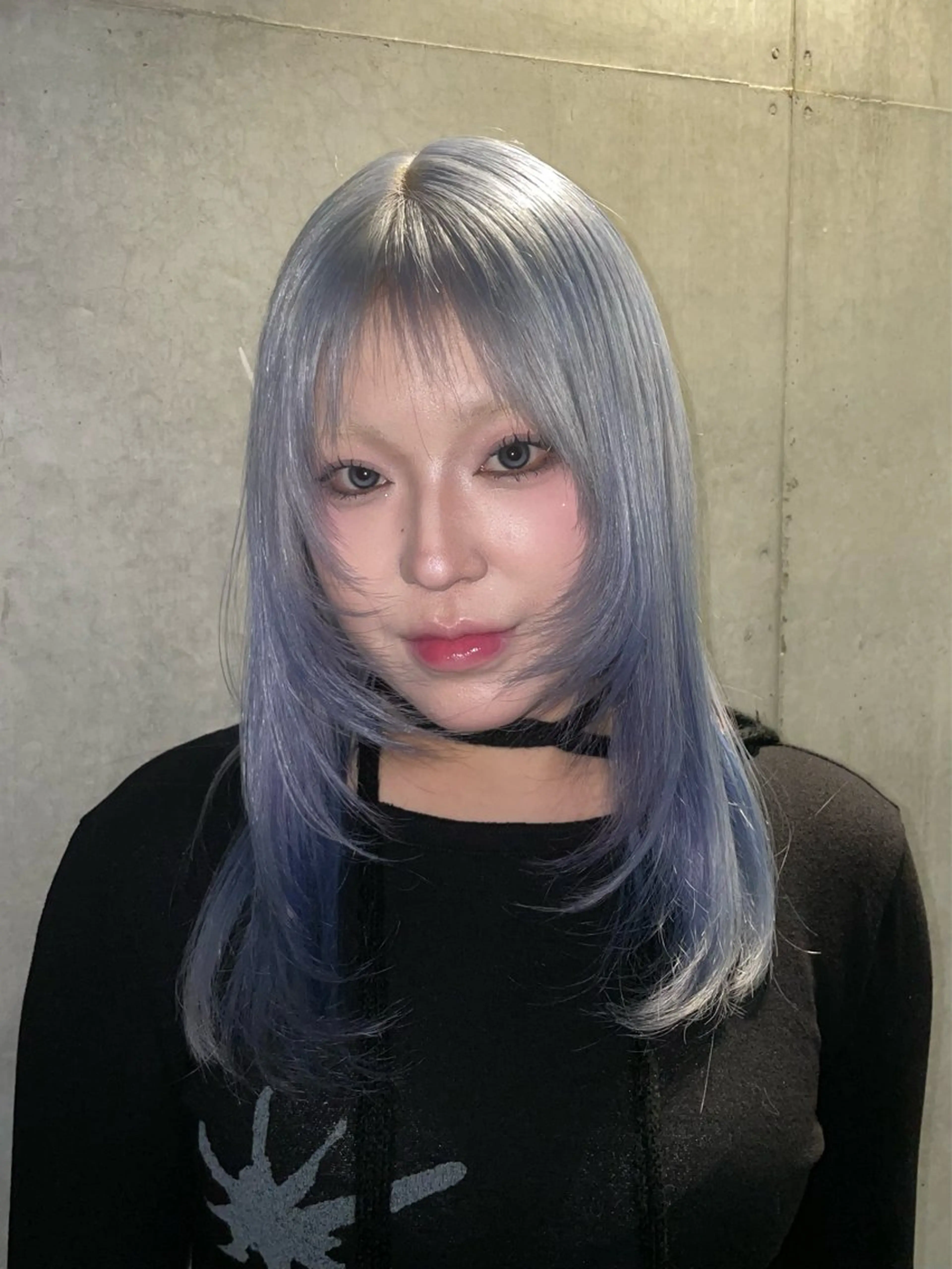 ロング カラー ブルーカラー カット ヘアカラー トリートメント トレンドカラー🥣／ ヘアアレンジ✩.*˚のヘアスタイル
