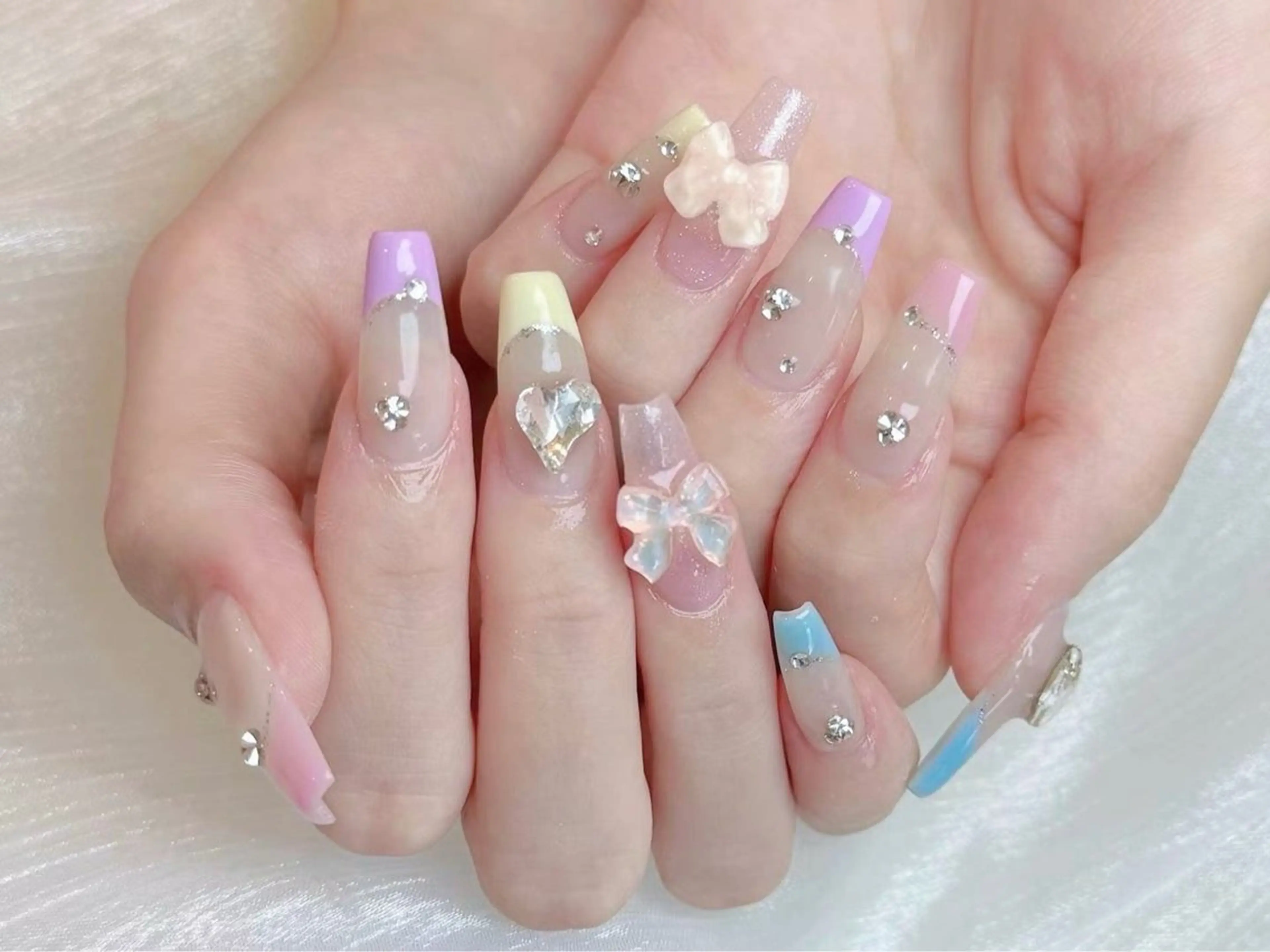 ネイル アートネイル フラワーネイル フットネイル フレンチネイル ジェルネイル Babarla Nailのネイルデザイン