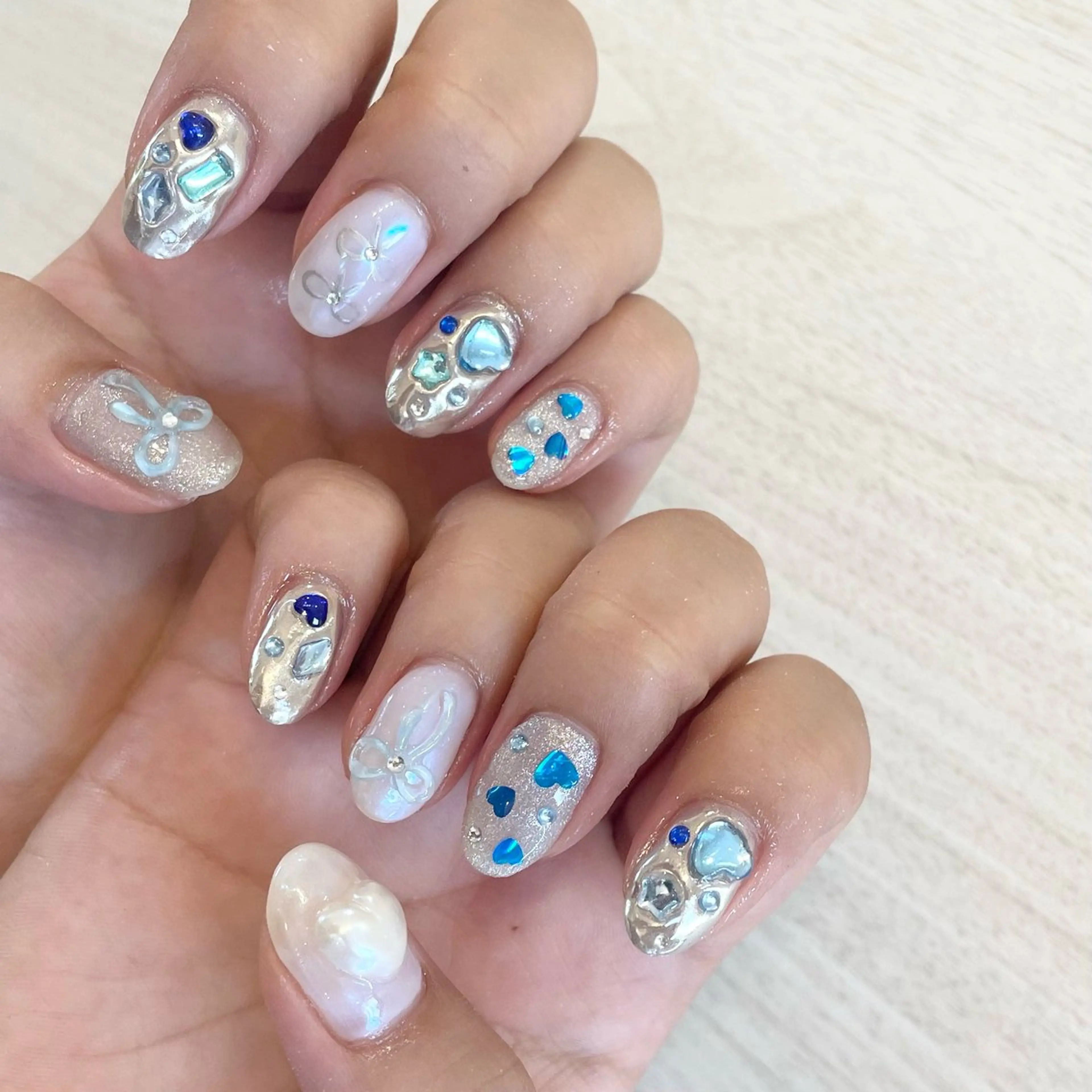 ネイル Nail Salon Gummi.のネイルデザイン