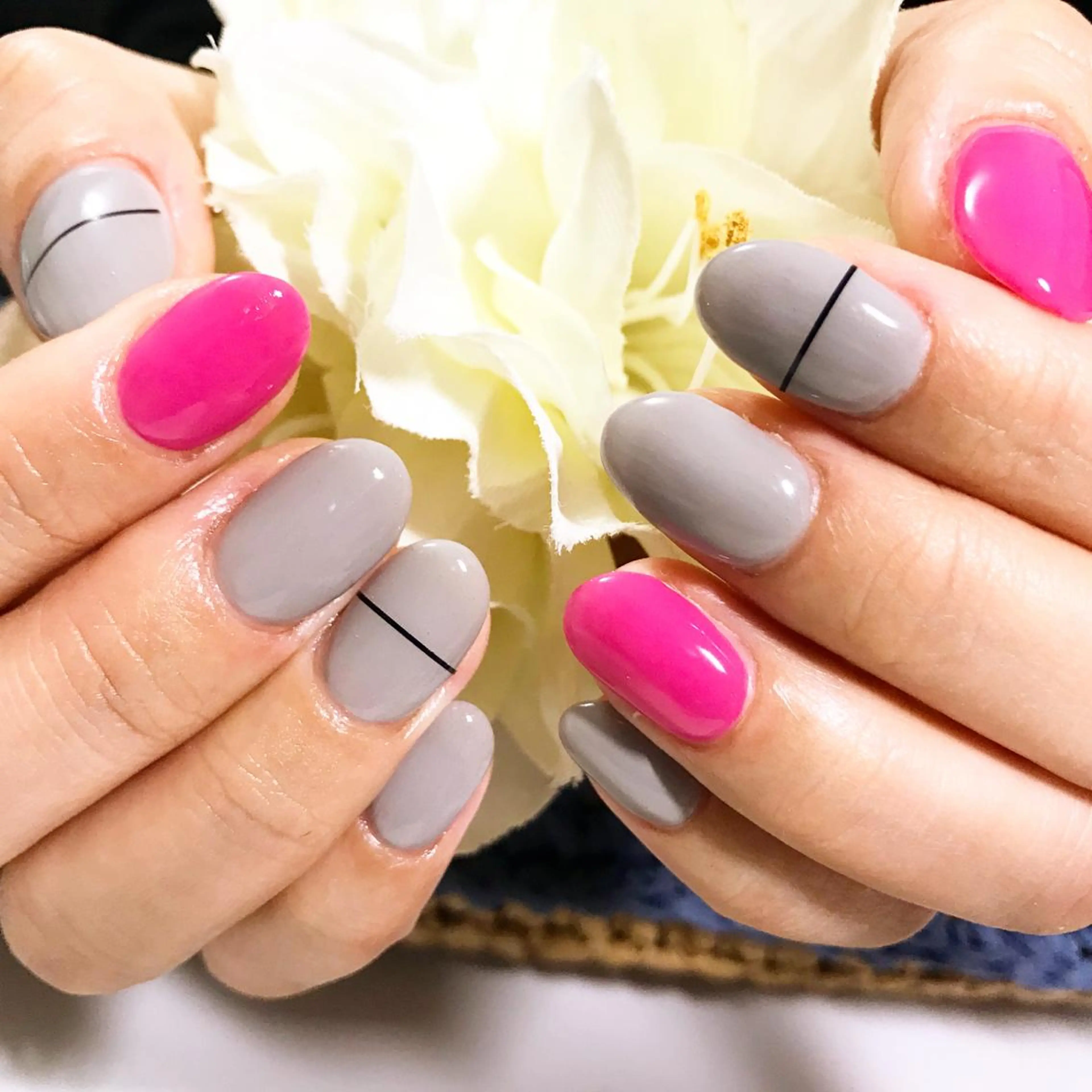 ネイル フットネイル ピンク シンプルネイル 春ネイル ホワイト ネイル フフラ所属・nail fufla ♡yamane♡のネイルデザイン