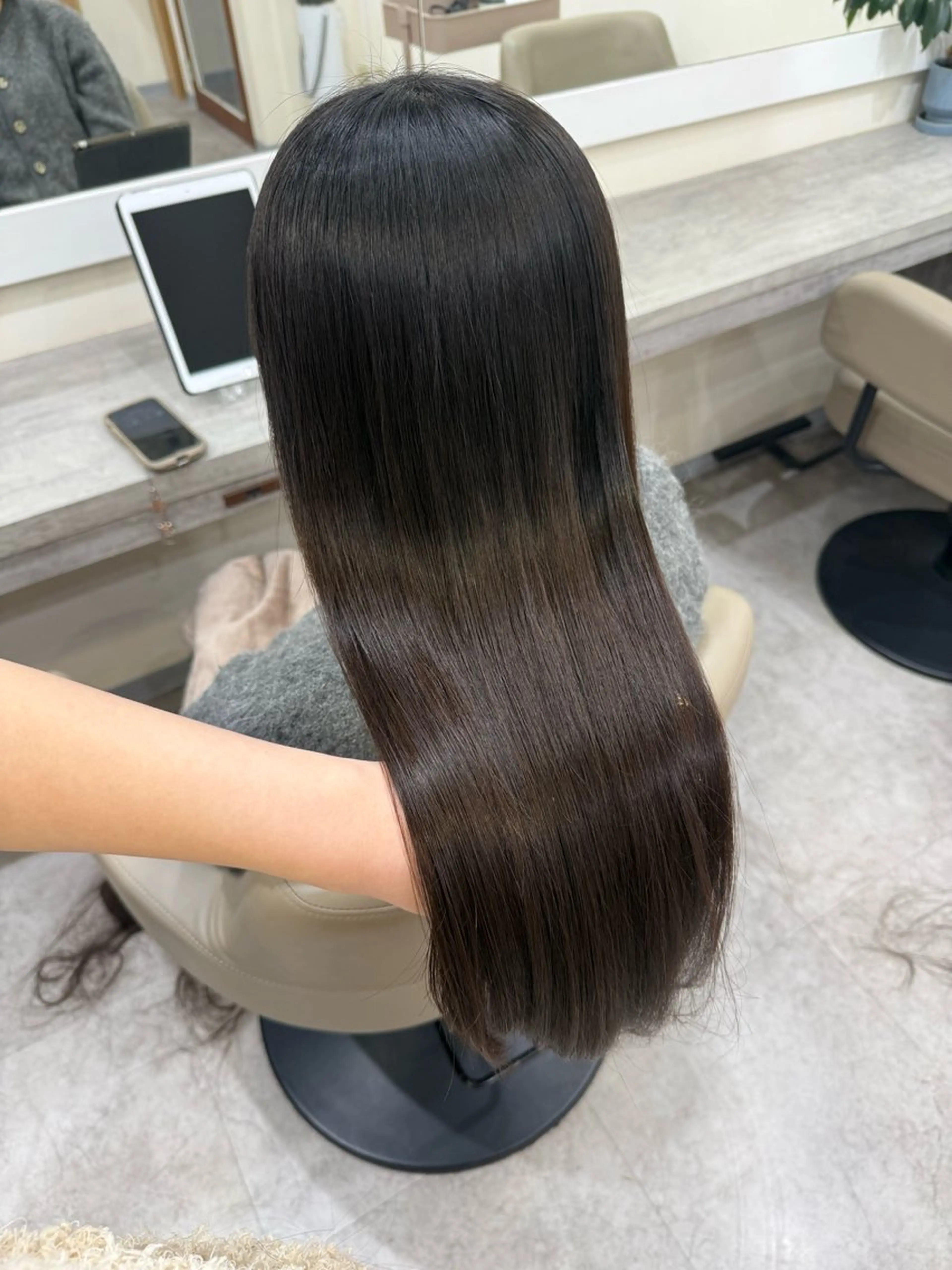 ロング くびれヘア 髪質改善 ロング 縮毛矯正 トリートメント トリートメント 韓国風パーマ/ヘア セット/店長みづきのヘアスタイル