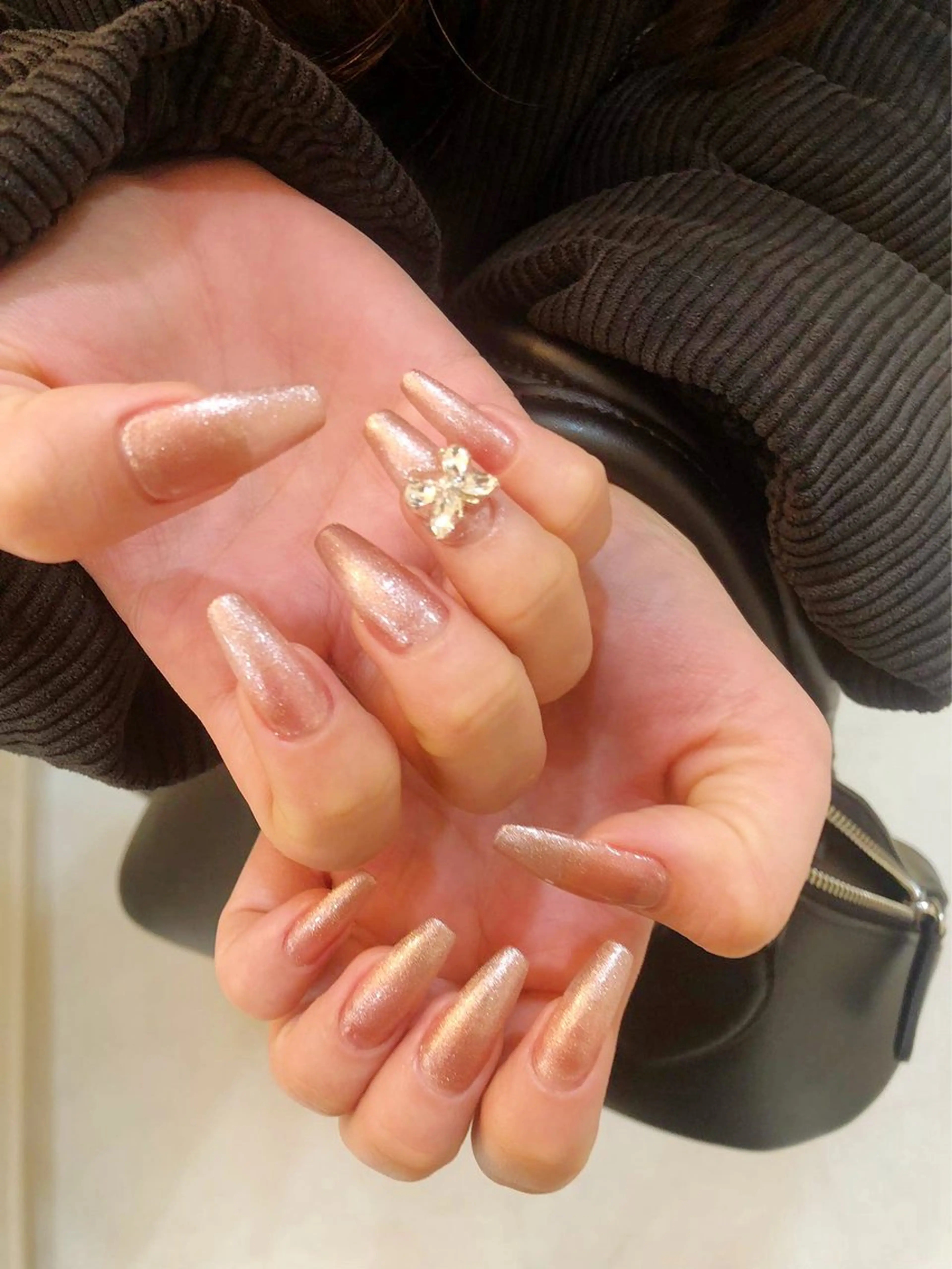 ネイル Nikoネイルサロン中野店所属・merci リカのネイルデザイン