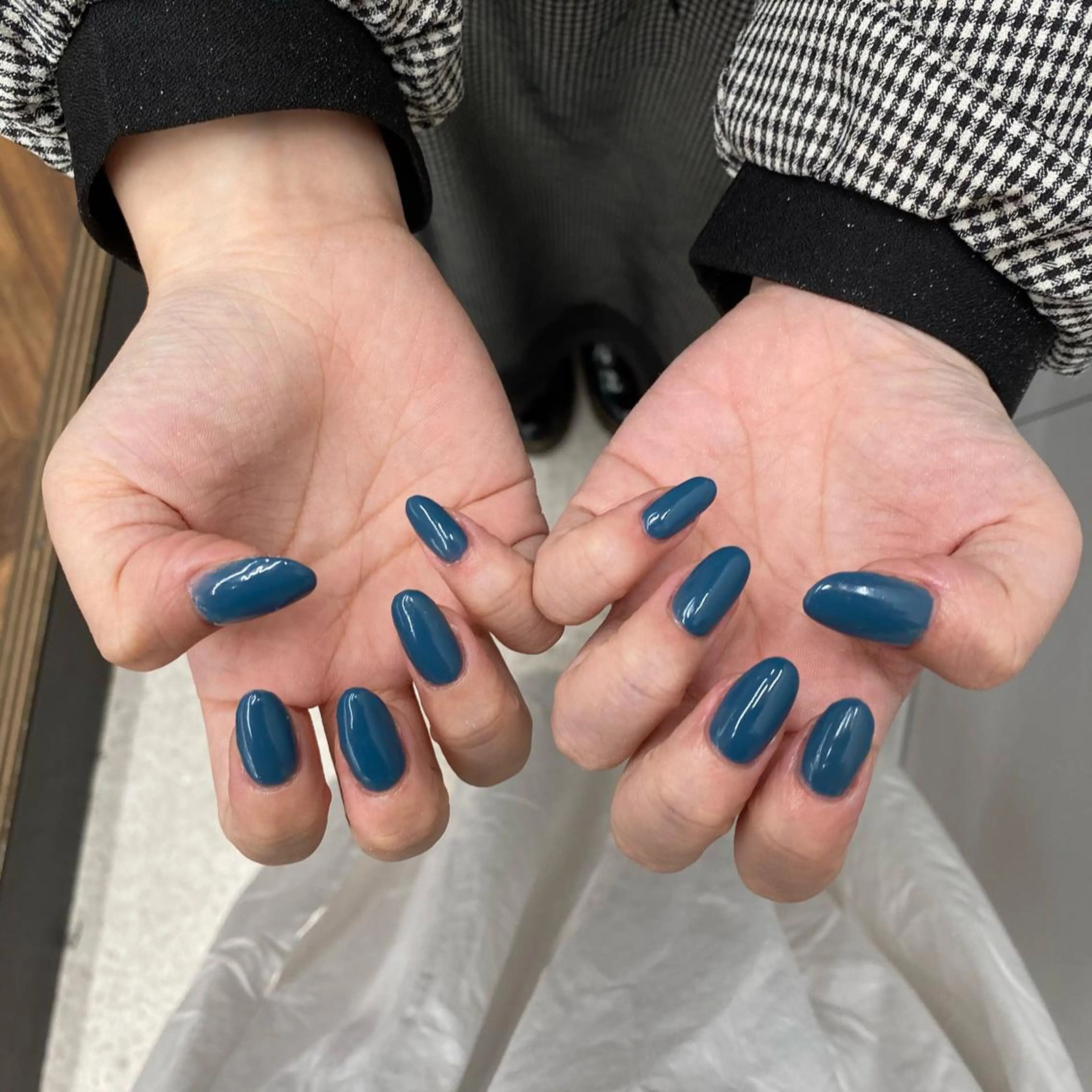 ネイル 韓国ネイル🤍 イワサキ　リコ🍒のネイルデザイン