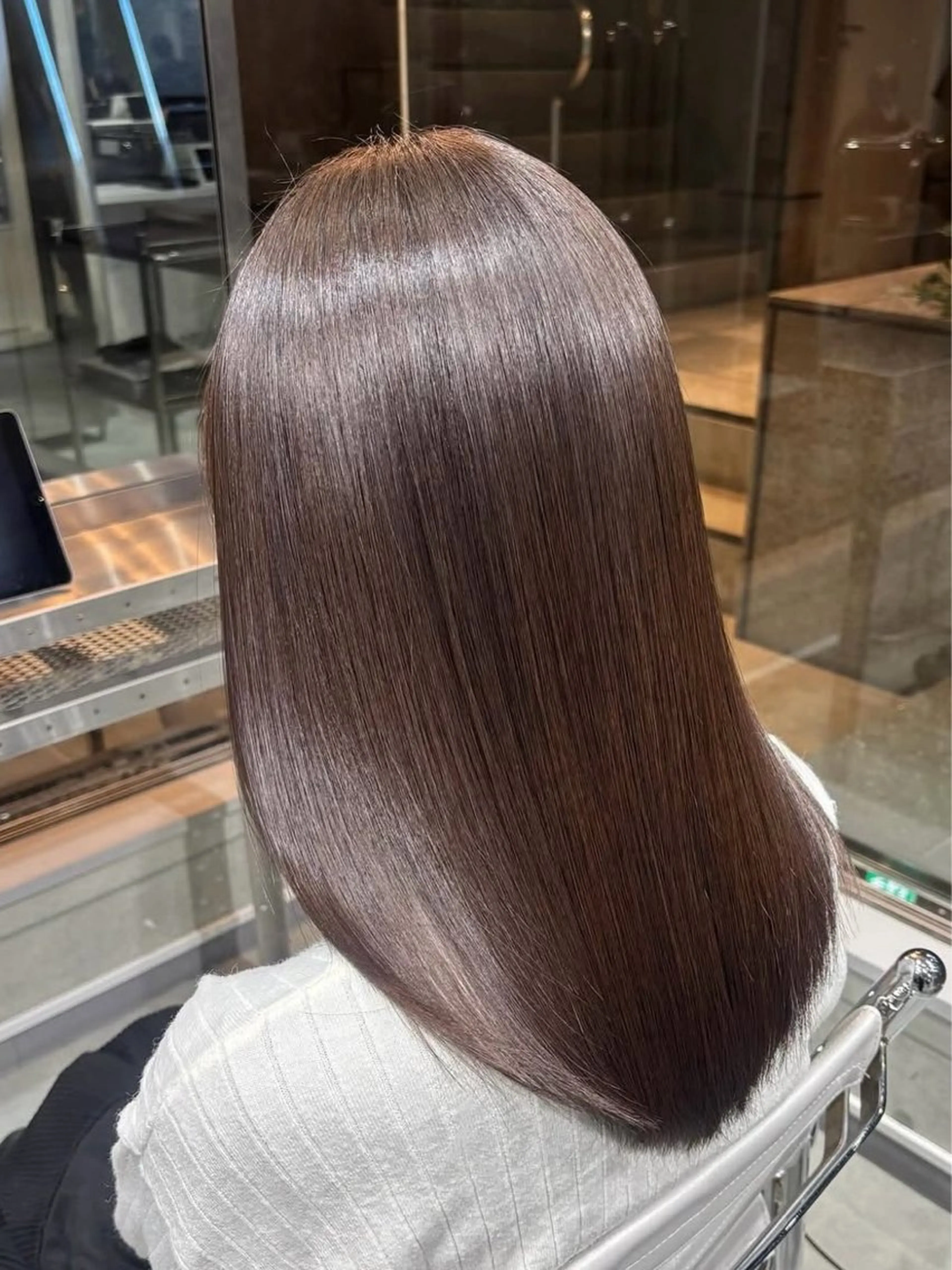 ミディアム トリートメント GINGER所属・心愛🐈‍⬛🩶 /美髪/髪質改善のヘアスタイル