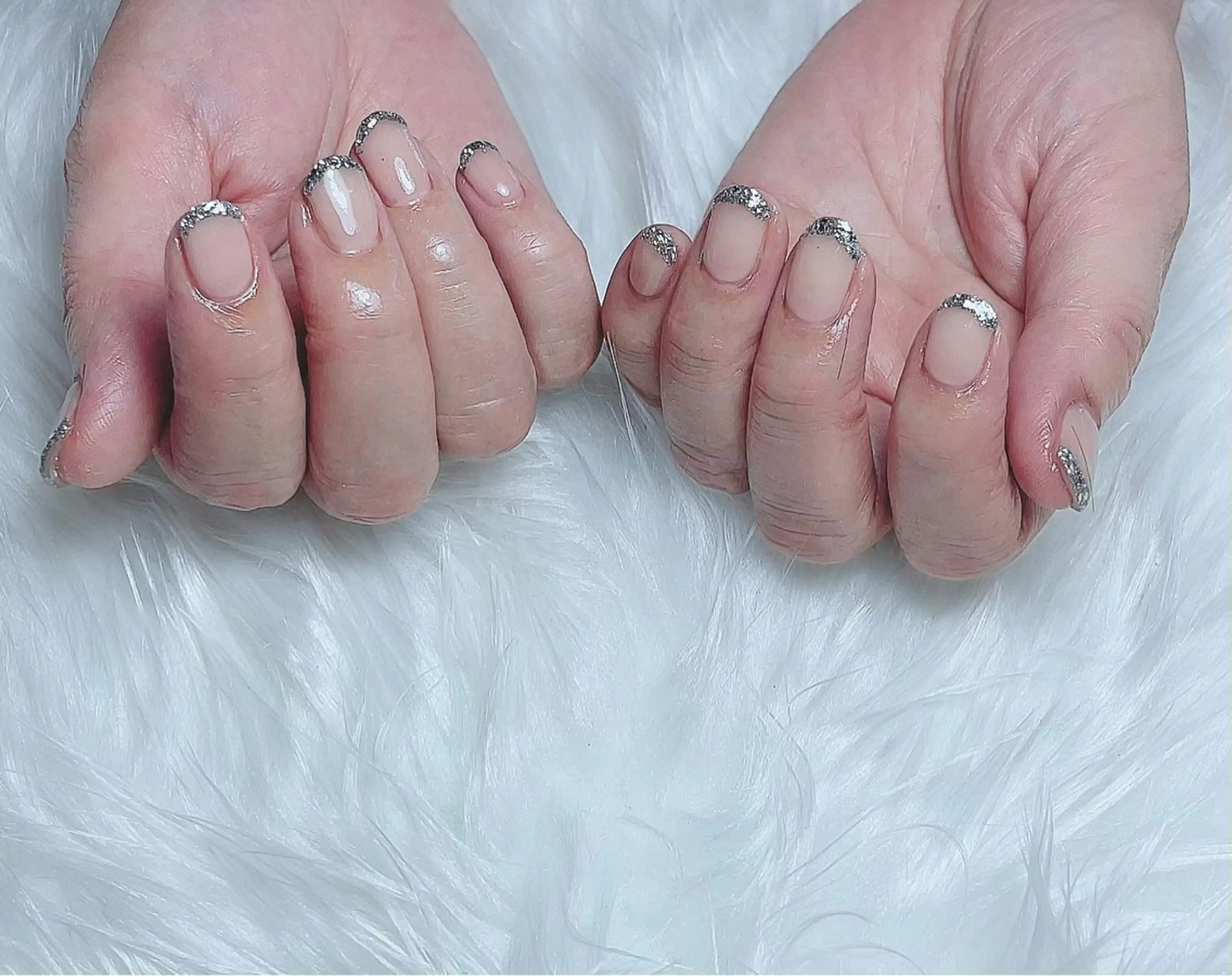 ネイル フレンチネイル ガラスフレンチ hairsalon556所属・hairsalon 556のネイルデザイン