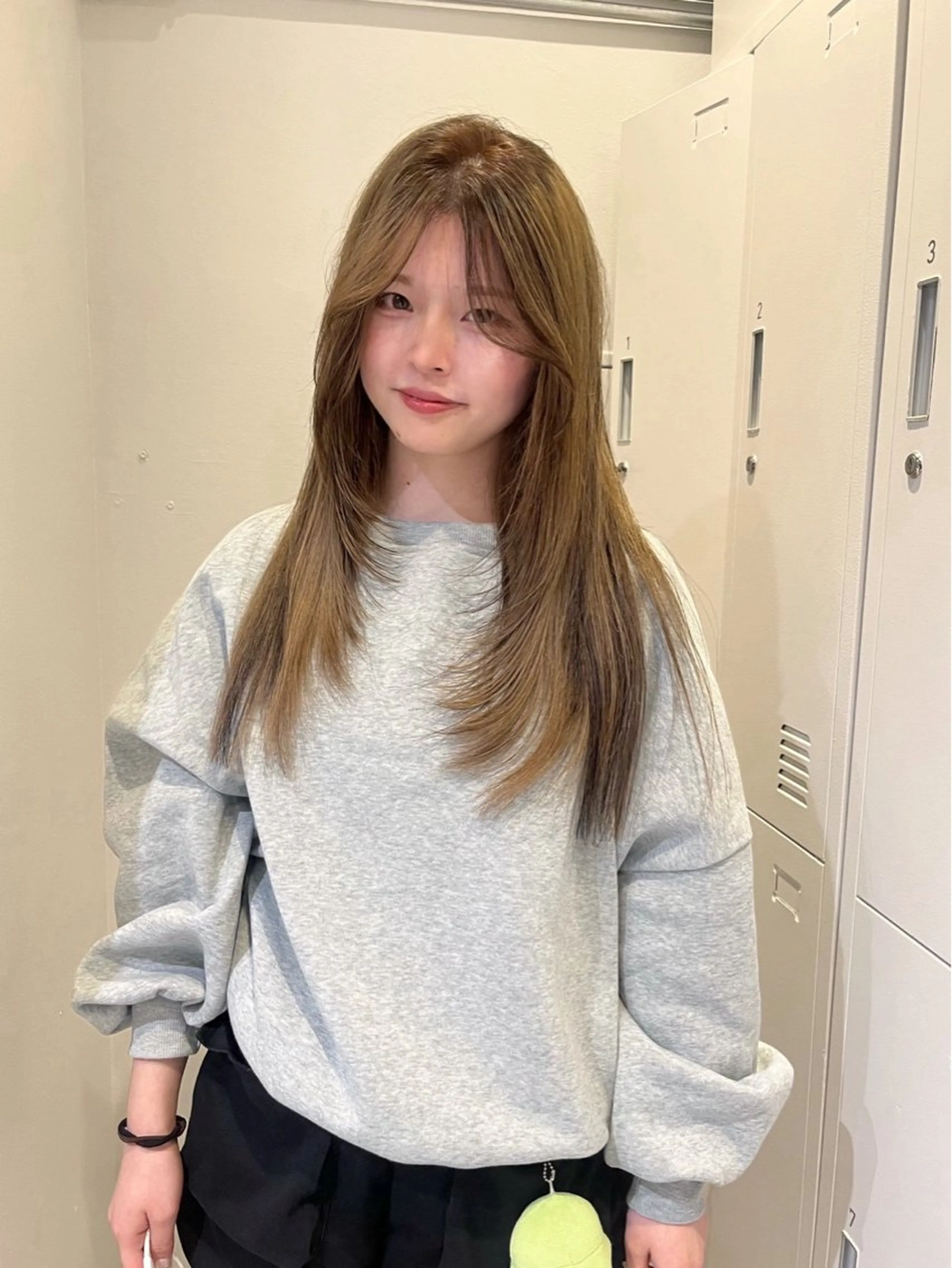 ロング カラー ブラウンカラー デザインカラー トリートメント 透明感似合わせカラー 🍀あかり🍀のヘアスタイル