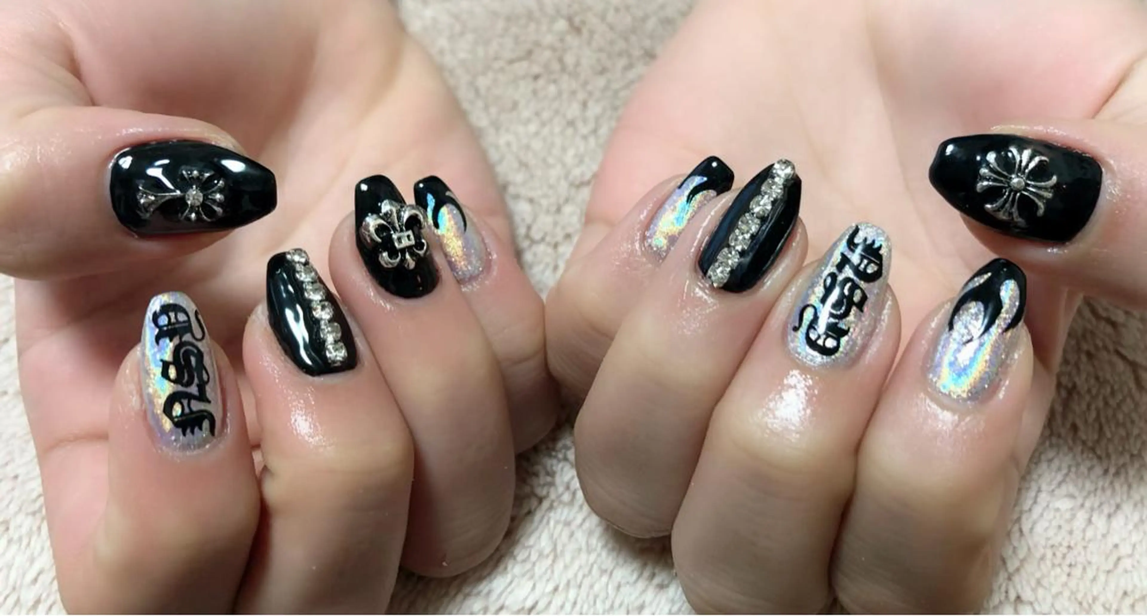 ネイル ハンドネイル t. yoshizawaのネイルデザイン