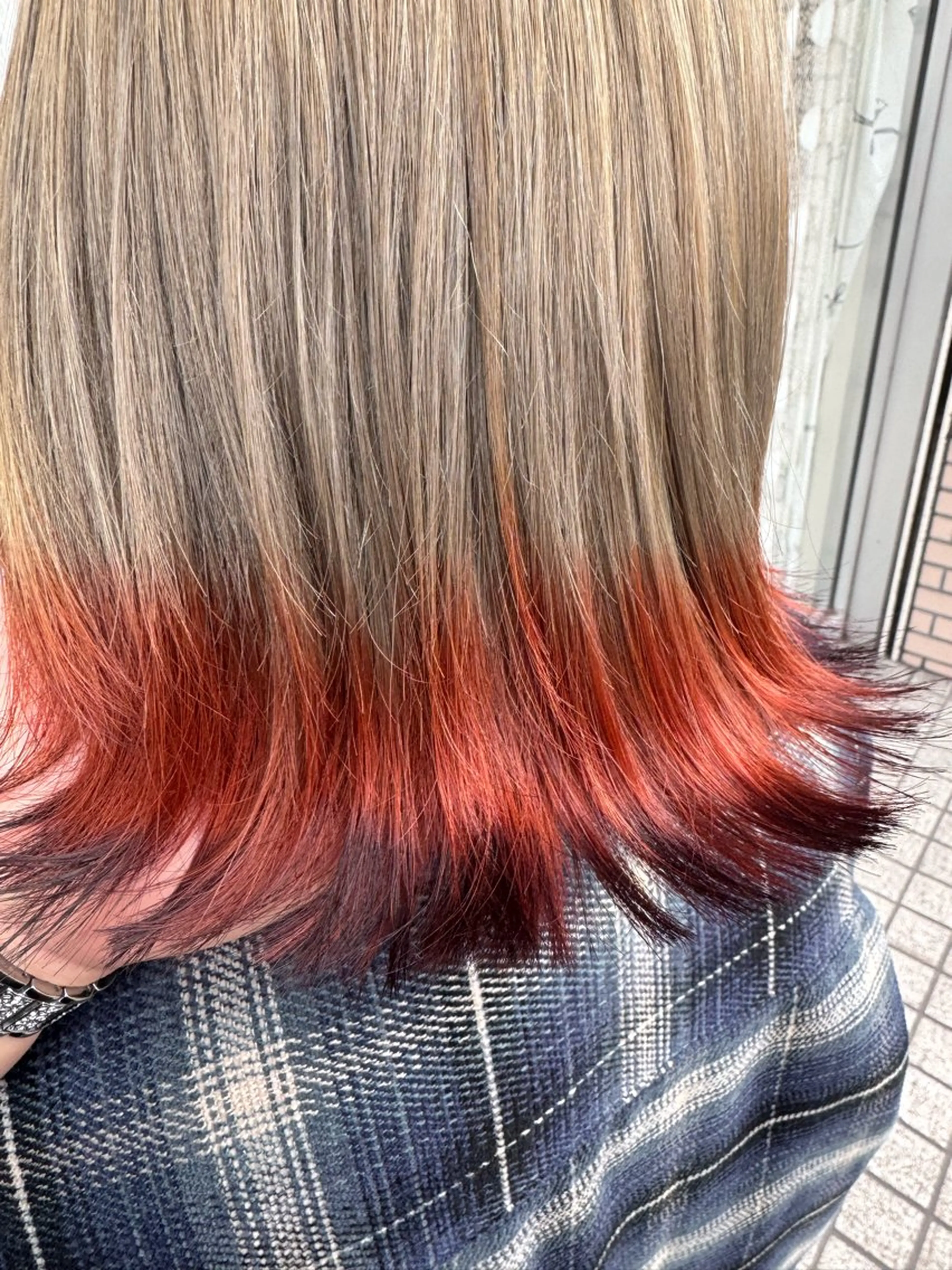 ミディアム カット ヘアカラー 古澤 あかねのヘアスタイル