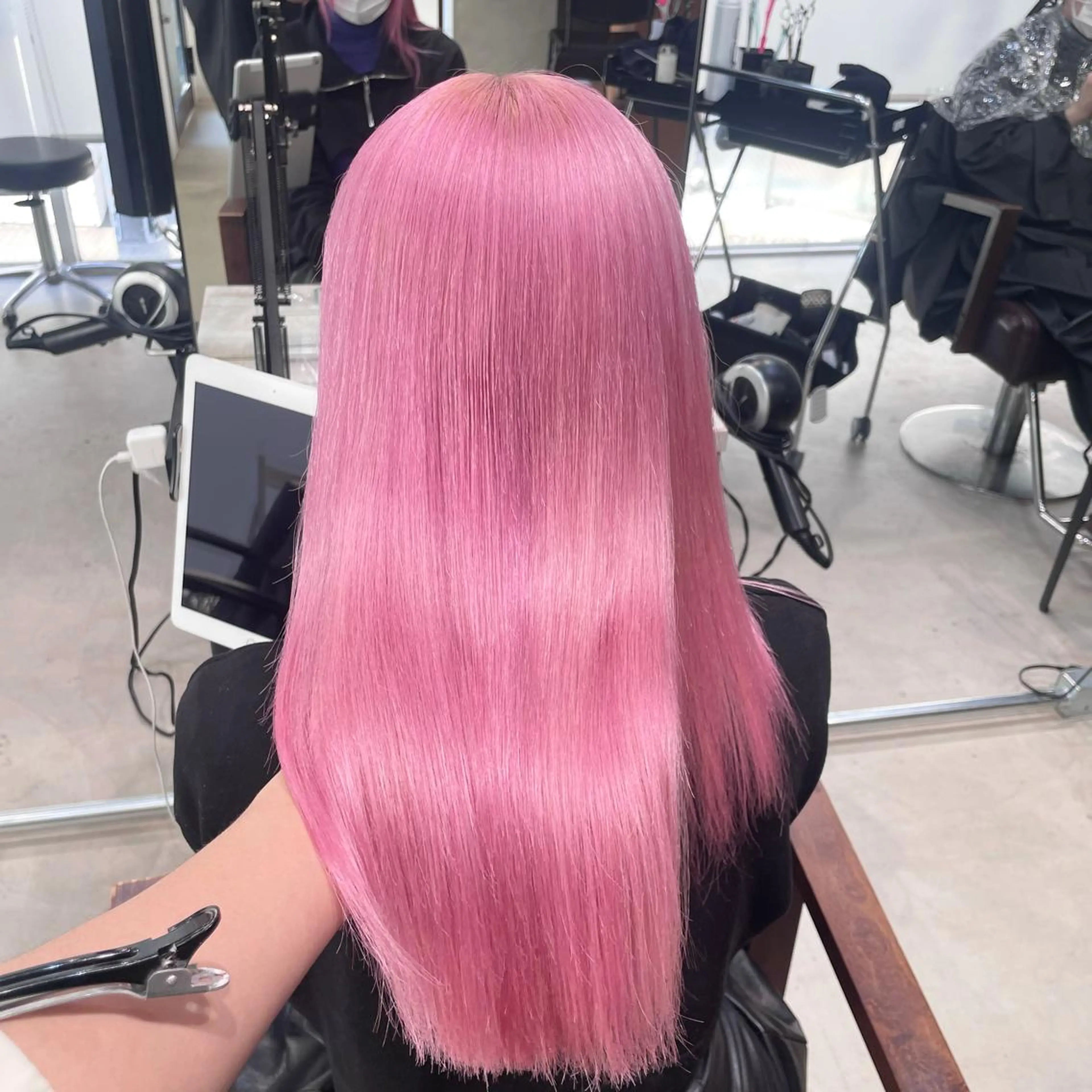 セミロング ヘアカラー ブリーチカラー特化 碇　英朗のヘアスタイル