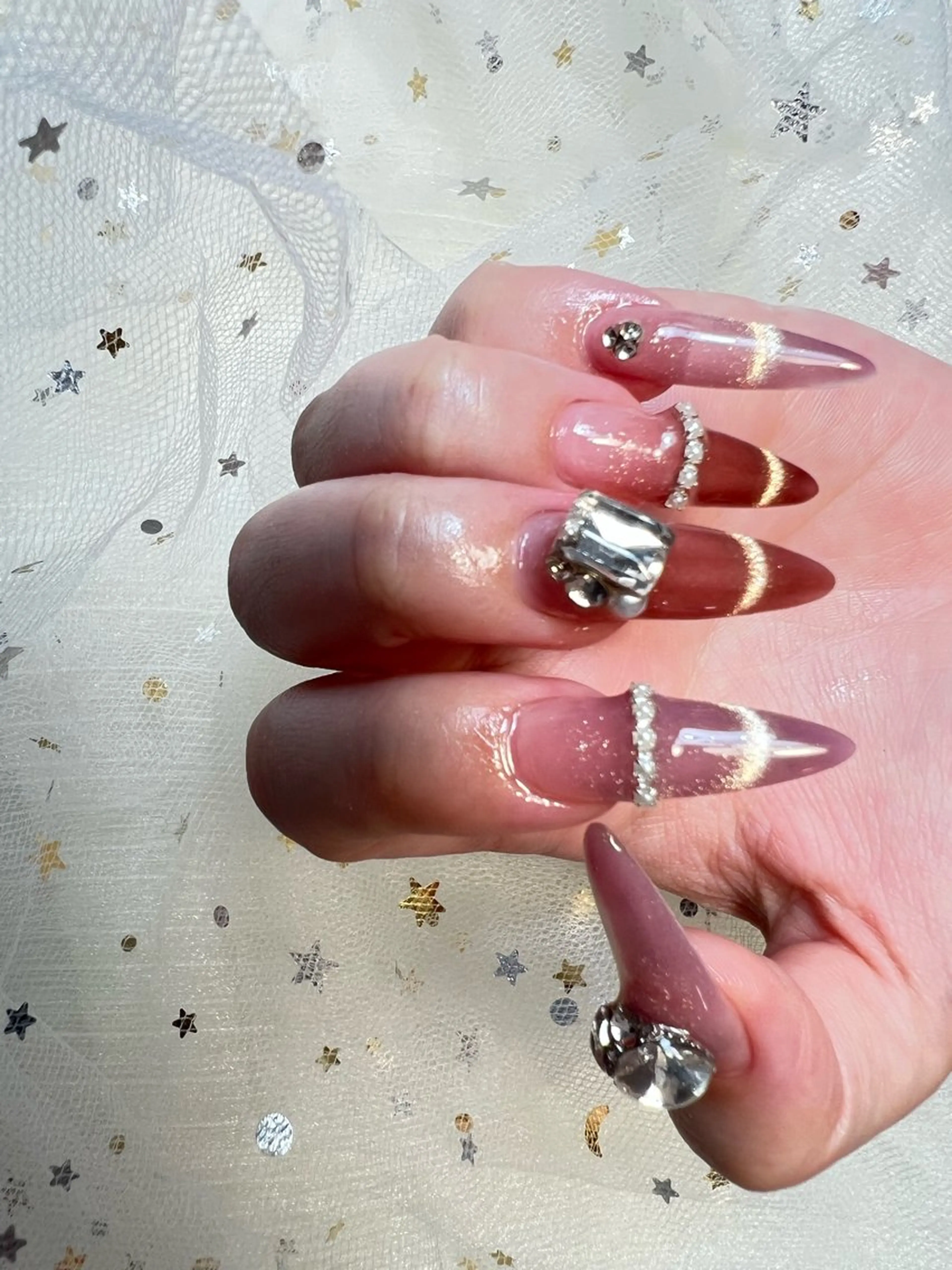 ⭐️【オフ込み】　　シンプル持ち込みデザイン+(パーツ付け放題)の写真