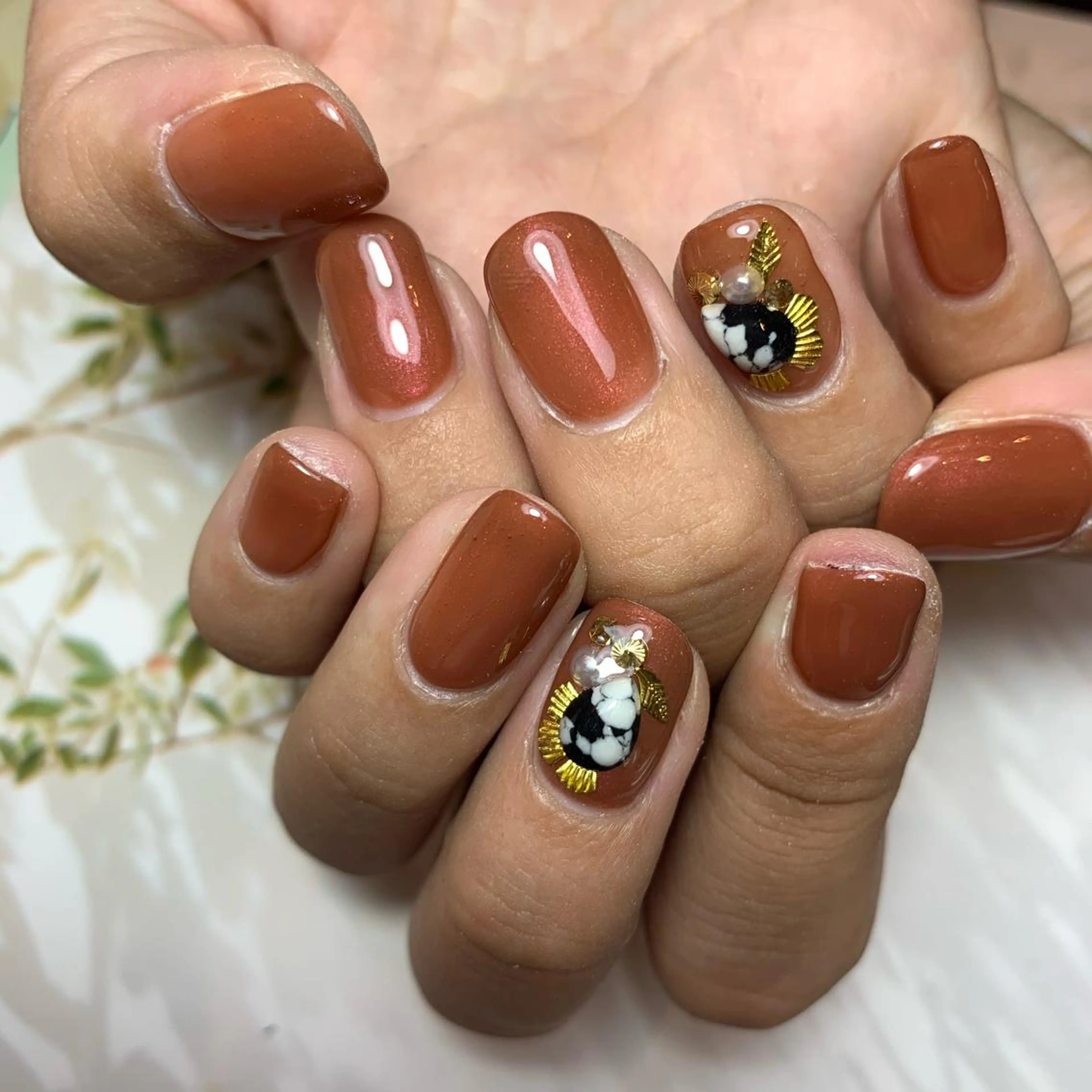 ネイル 駒月 明日香の眉毛・アイブロウイメージ