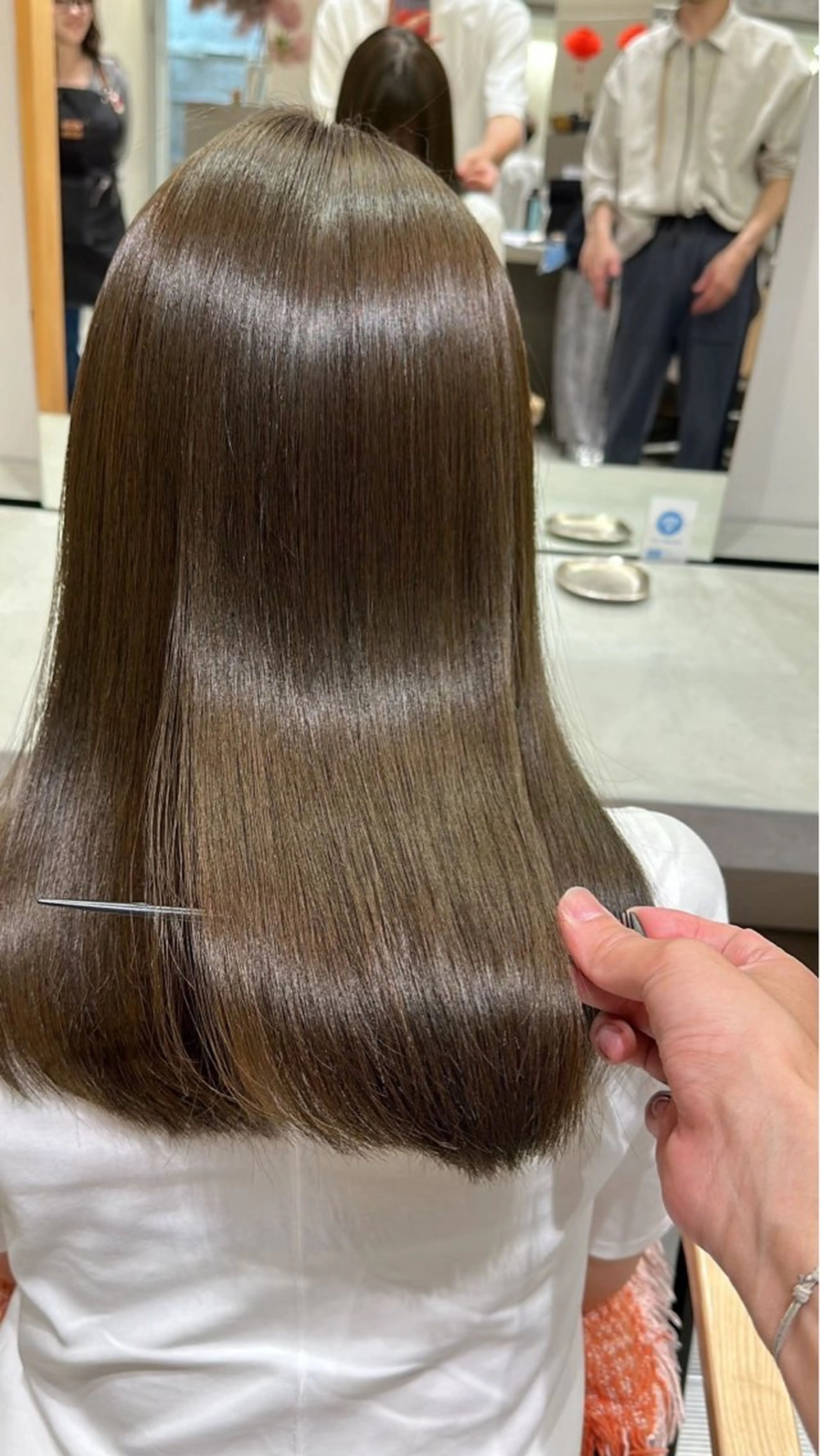 カラー 宮本 茉衣子のヘアスタイル