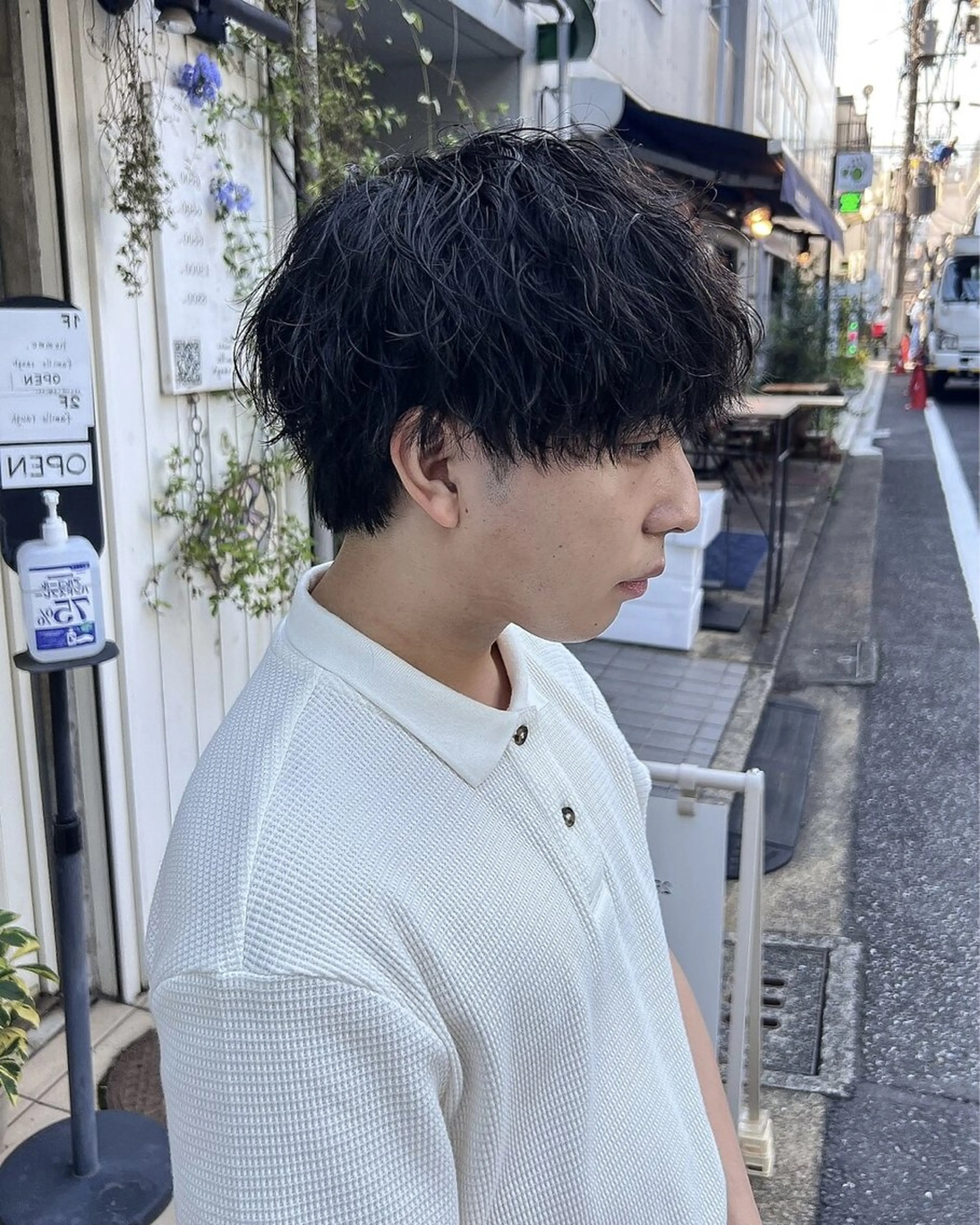 ミディアム パーマ メンズ ミディアムパーマ メンズパーマ 波巻きパーマ カット パーマ homme, famille raugh【オム・ファミーユ・ラグ】所属・【メンズ特化】パーマ /マッシュ/たいちのヘアスタイル