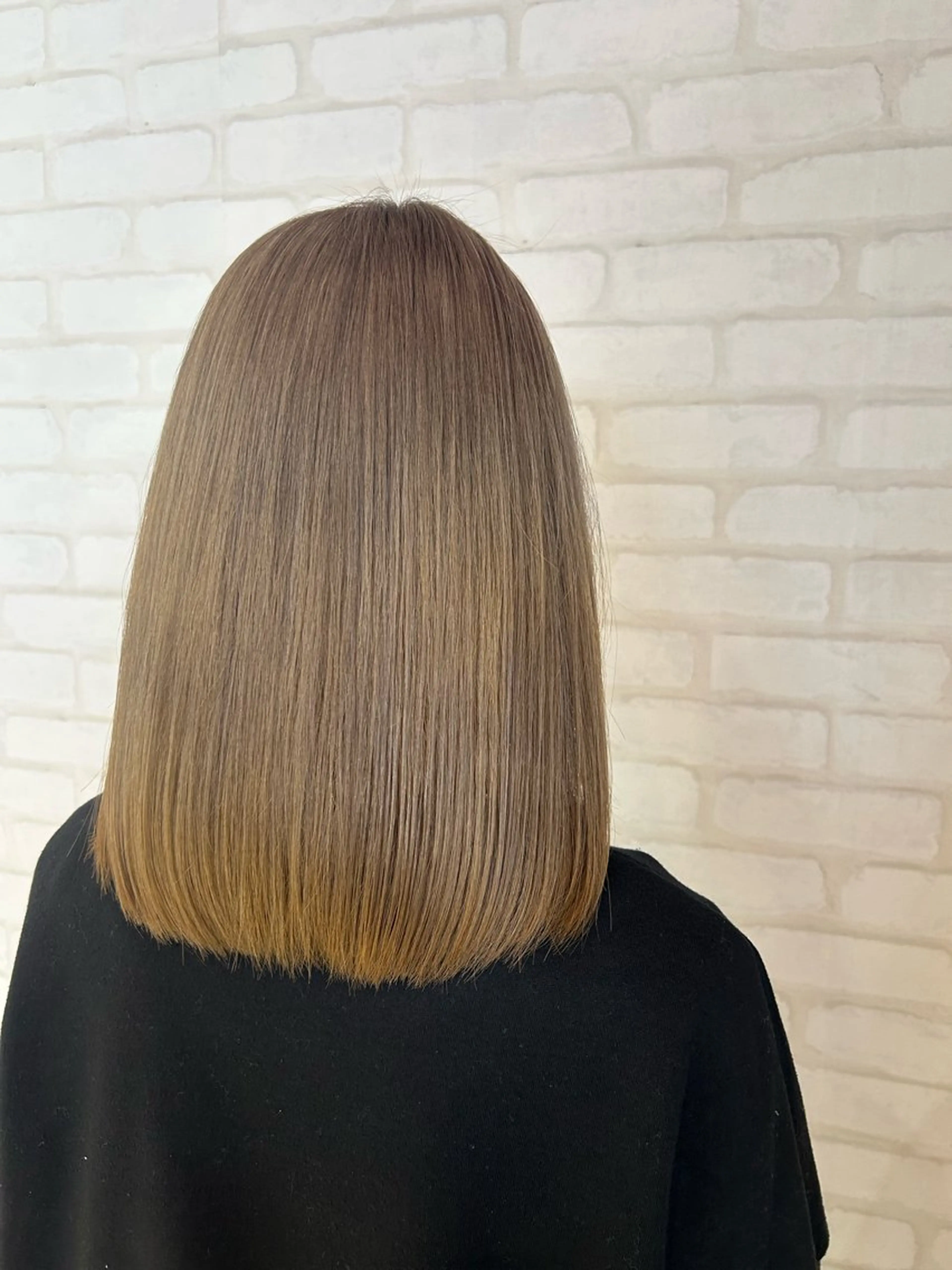 ミディアム カット ヘアカラー 中川 拓弥のヘアスタイル