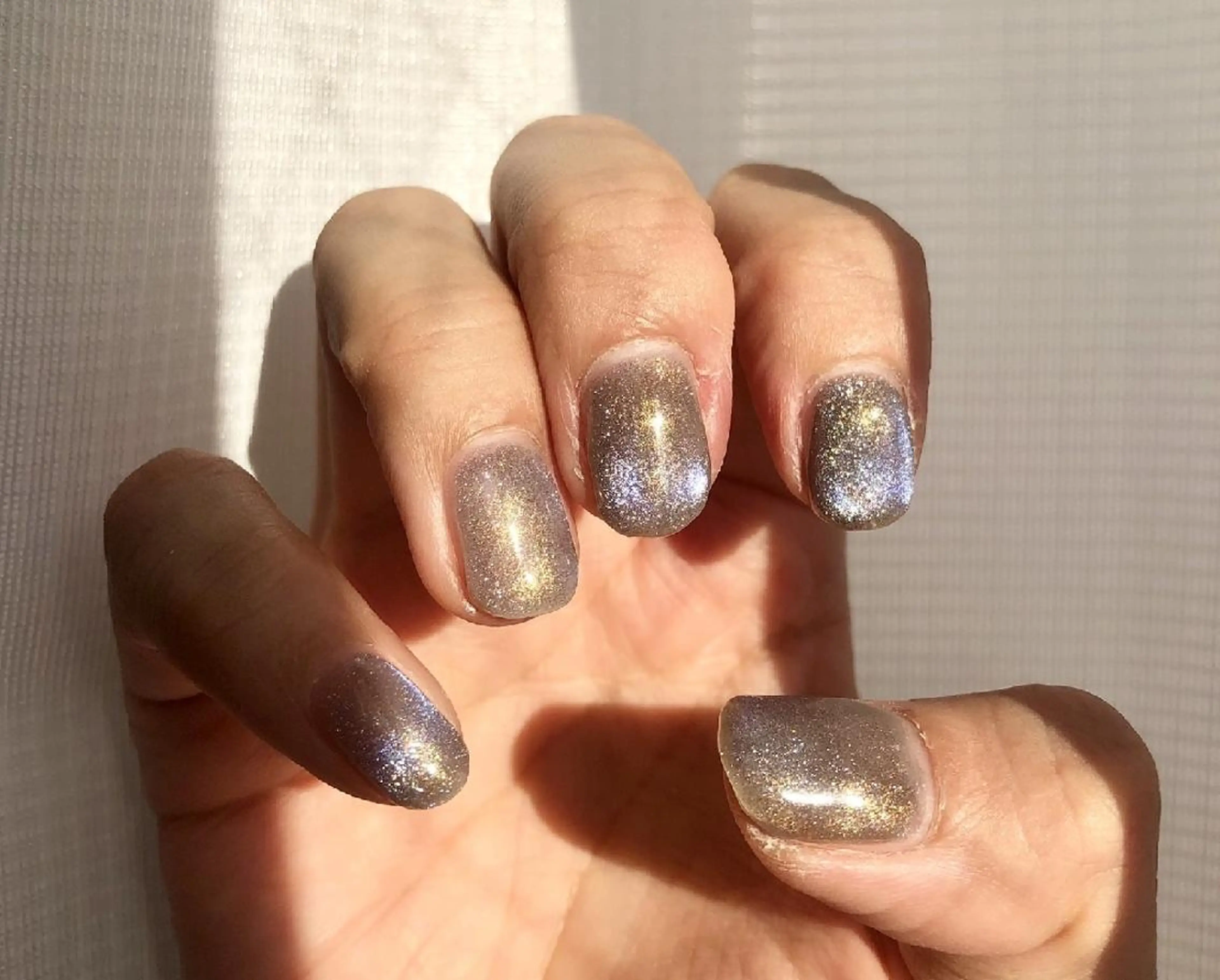 ネイル 小金井市のネイル ・美肌・眉毛やさんの眉毛・アイブロウイメージ