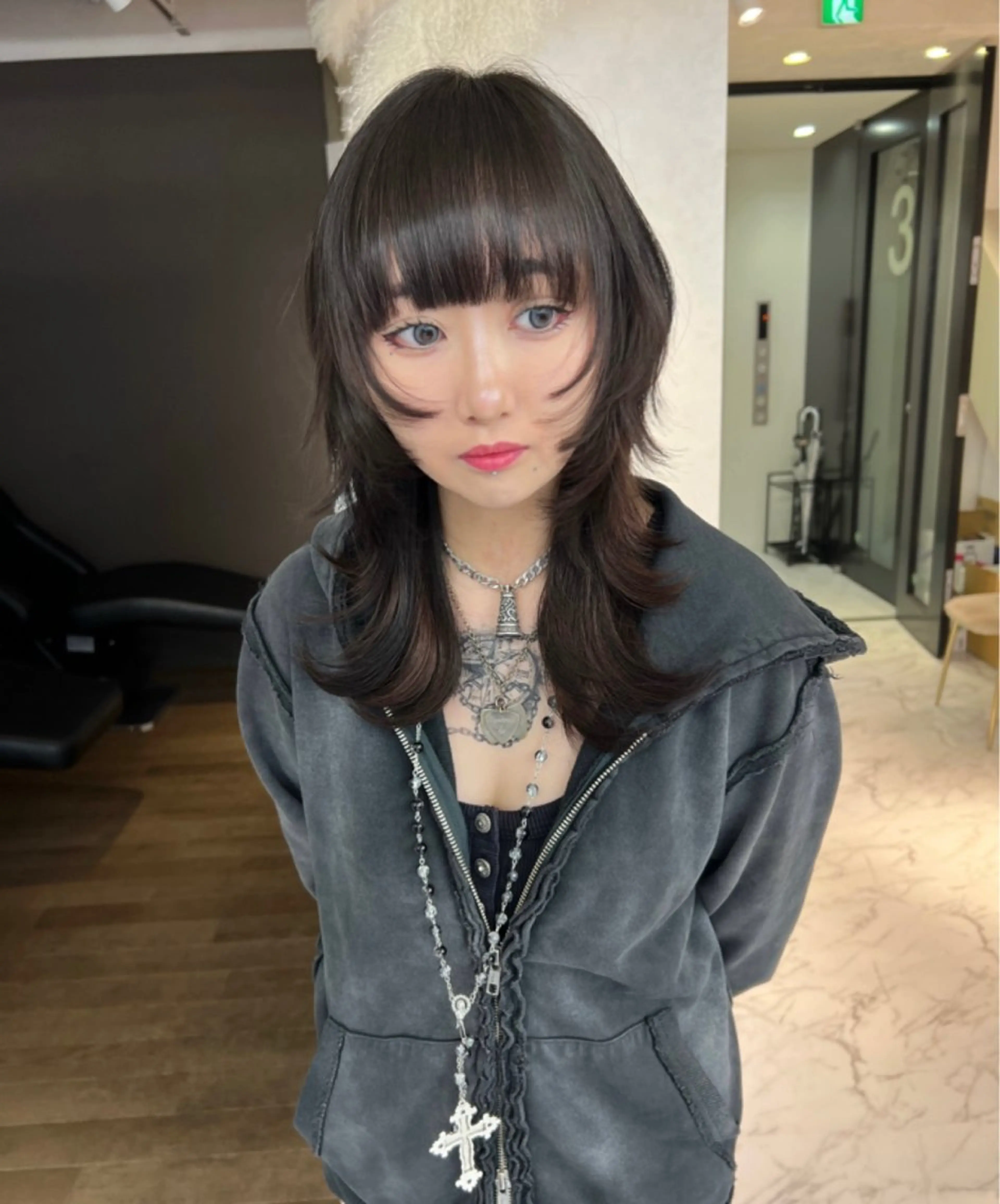 ロング ブリーチ/ウルフ ハッシュカット/石山のヘアスタイル