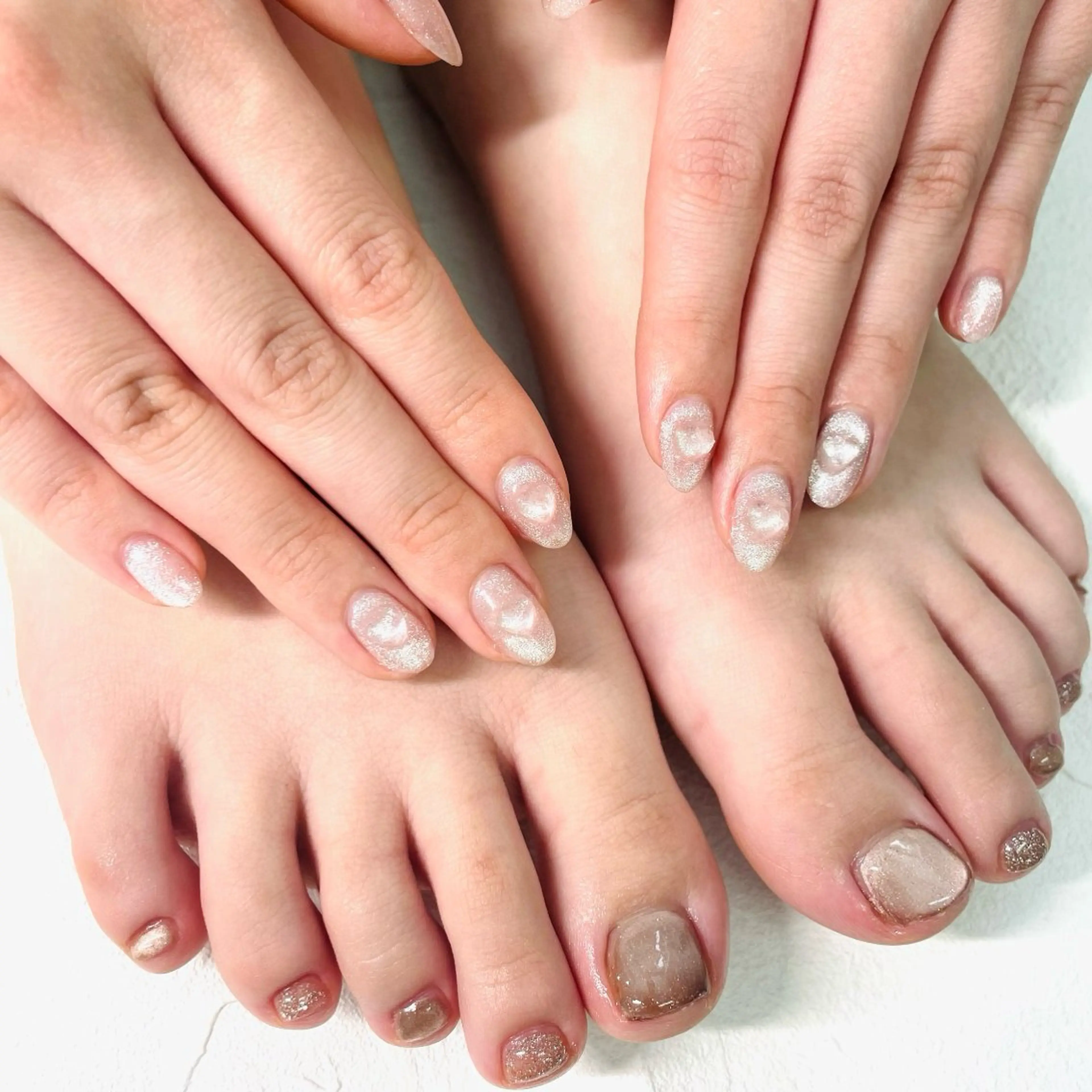 【hand & foot SET割】マグネット/ワンカラー/フラッシュネイル《オフケア込》 ¥15000→¥10000の写真