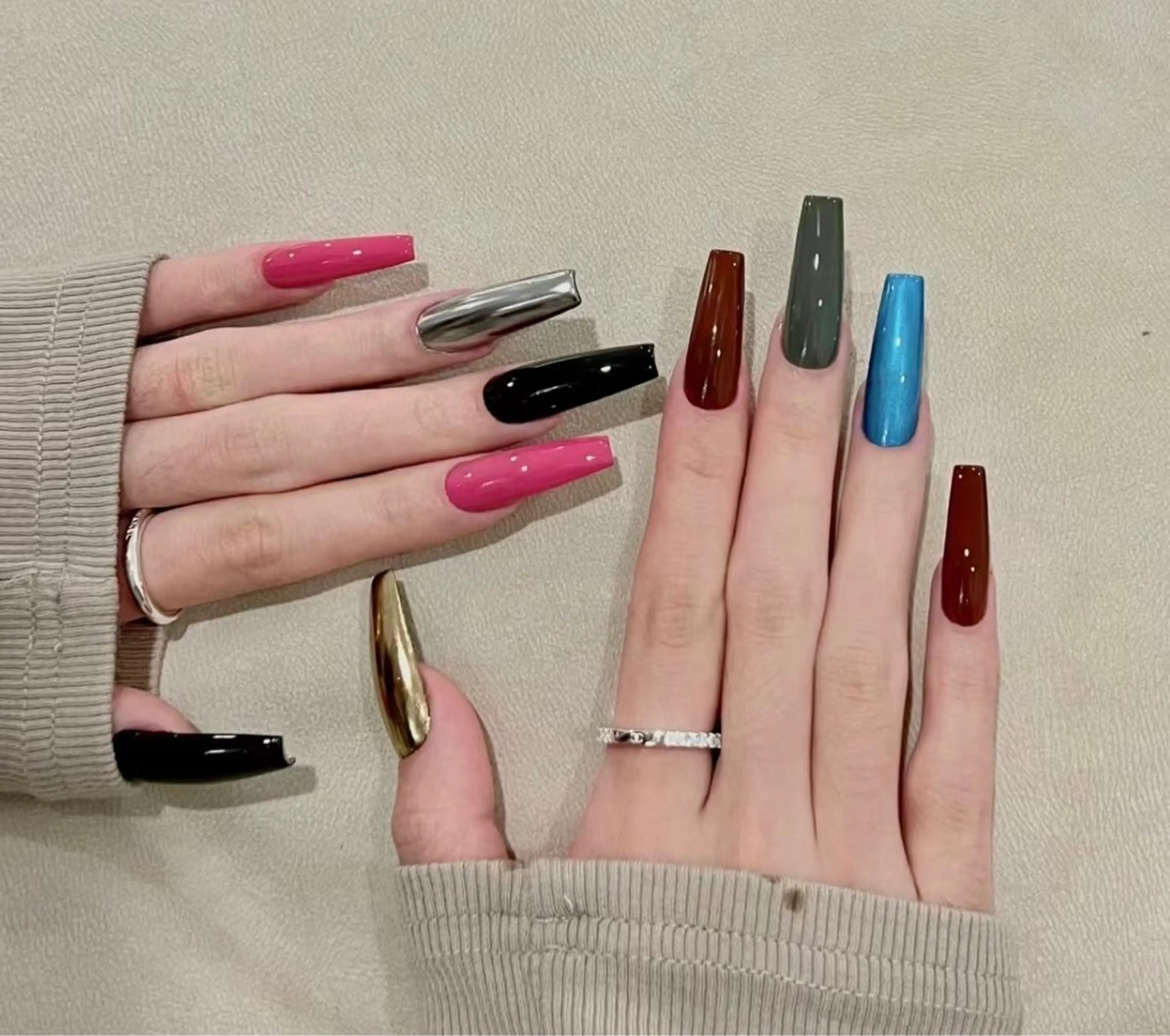 ネイル マグネットネイル ミラーネイル ワンカラーネイル ネイルチップ BabyYouMi nailのネイルデザイン