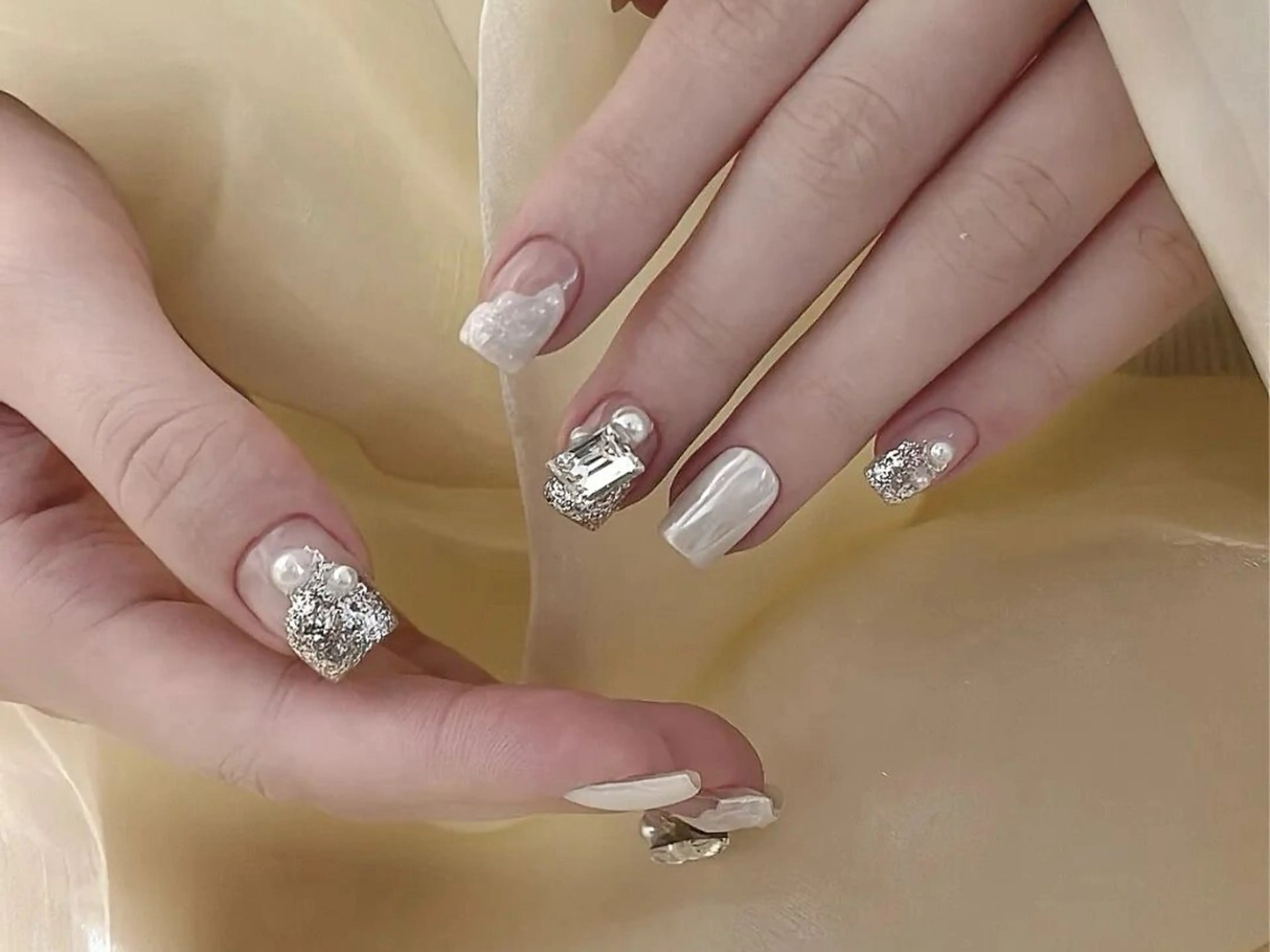 ネイル 長さ出し フットネイル フレンチネイル ジェルネイル ガラスフレンチ More Glam Nailsalon 大宮東口店 ～韓国ネイル・ワンホンネイル・スカルプネイル～所属・大宮 愛のネイルデザイン