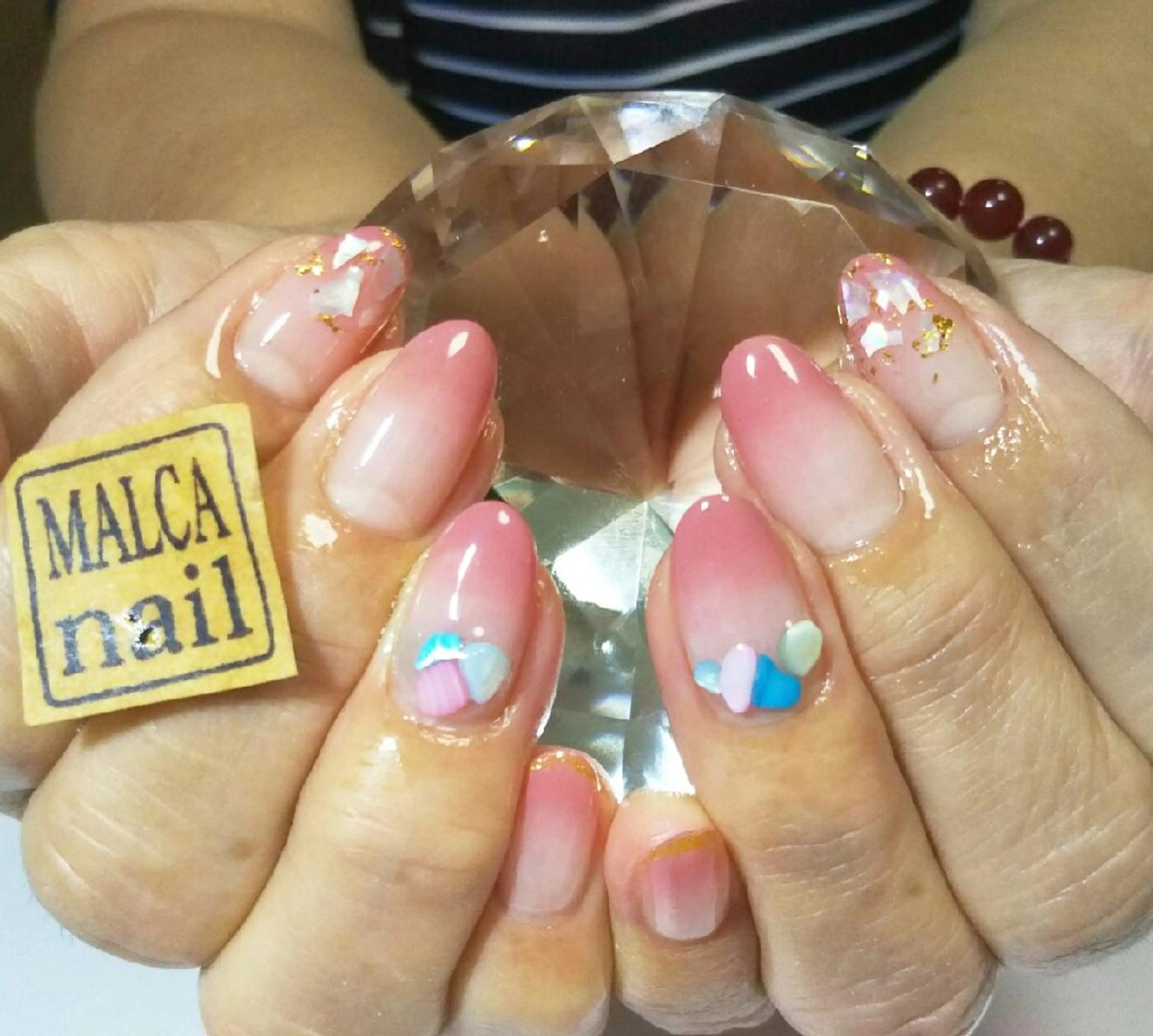 セミロング ヘアアレンジ パーマ ネイル キッズ マツエク・マツパ MALCAnail(マルカネイル)所属・荒木 莉奈のネイルデザイン