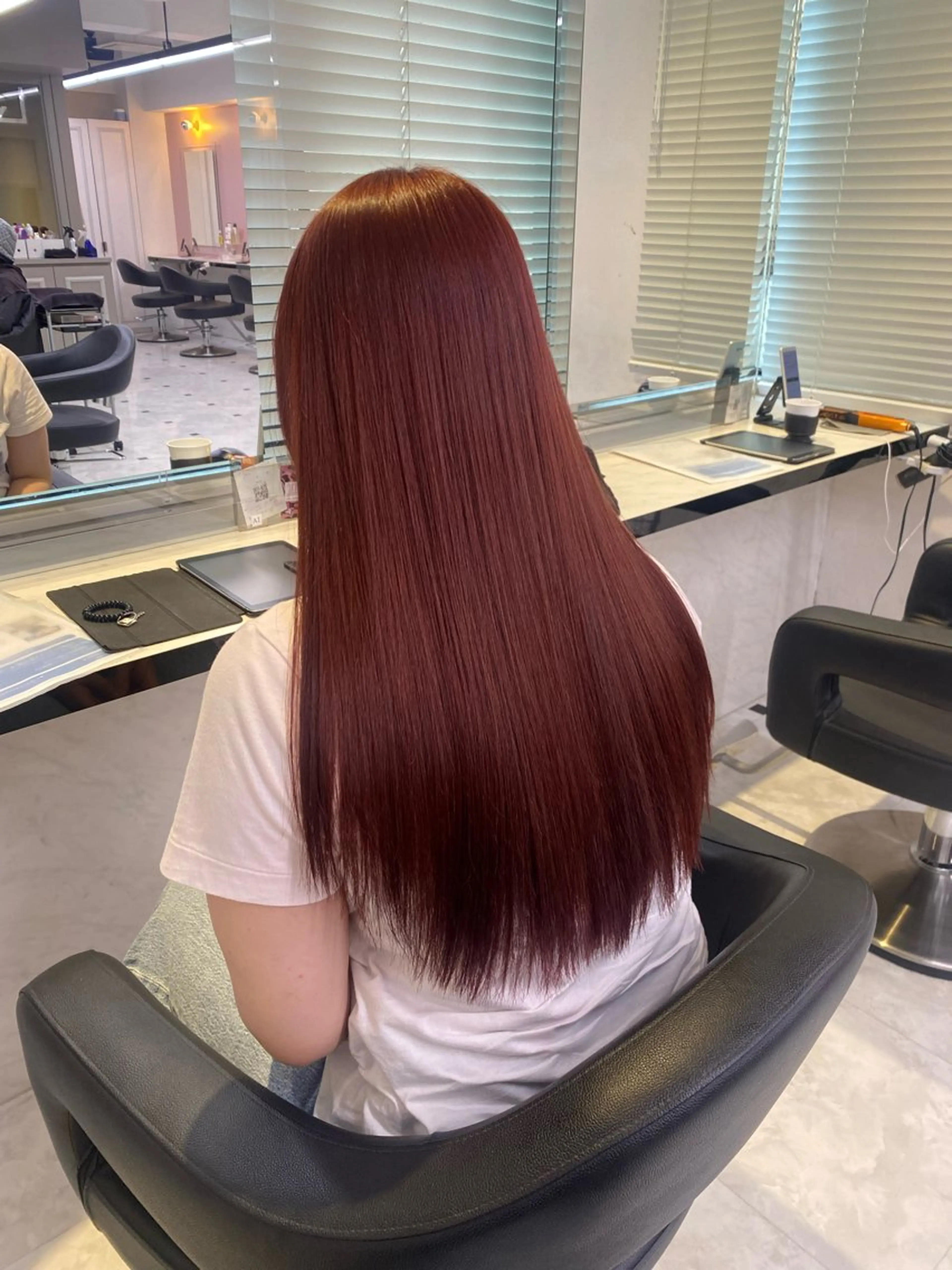 ロング カラー ヘアカラー トリートメント ヘッドスパ ヘアセット 透明感ベージュカラー 🪞上野🪞AIのヘアスタイル