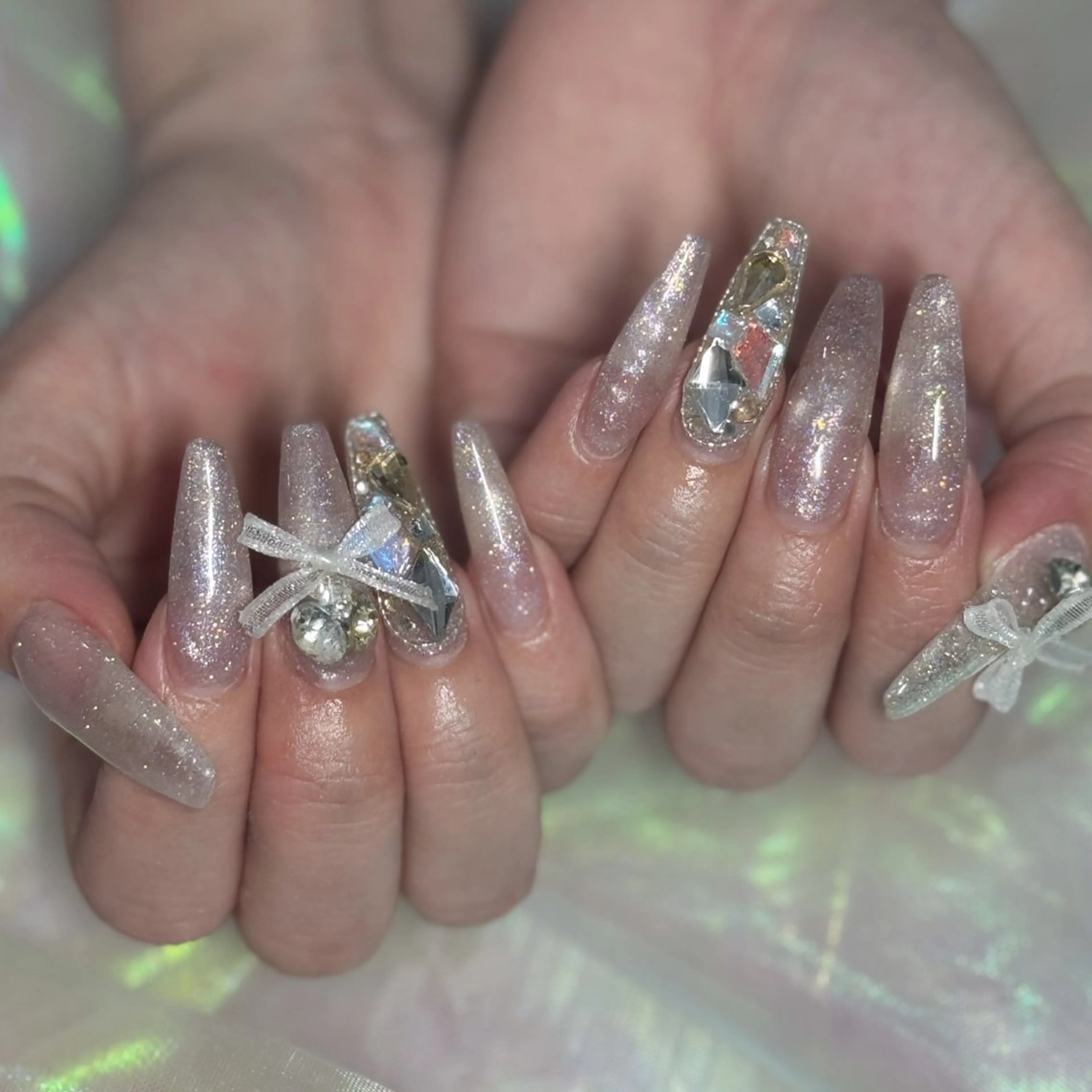 ネイル ハンドネイル フットネイル LAVISH nanamiのネイルデザイン