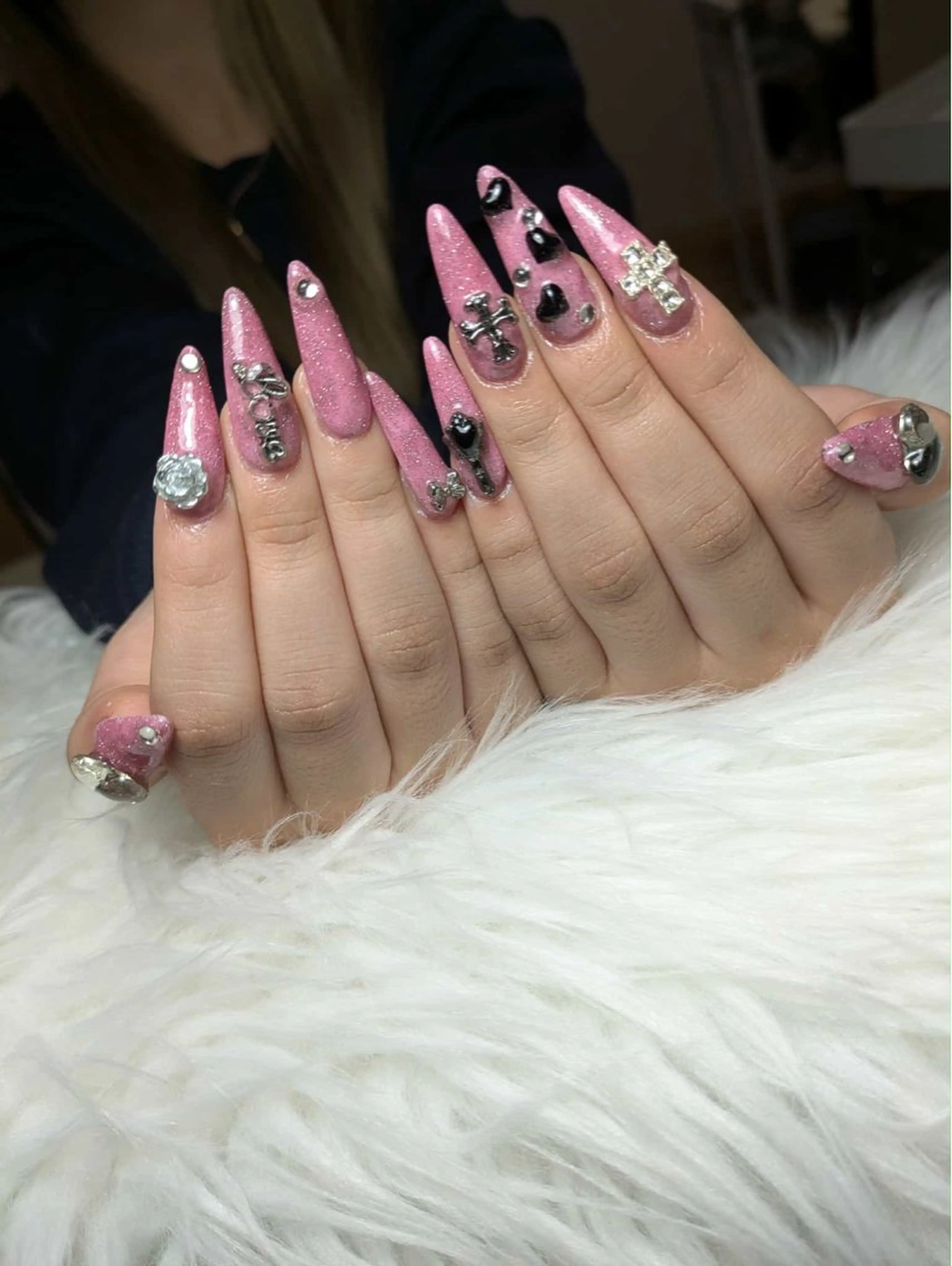 ネイル Queen Nail 柏店　クイーンネイルのネイルデザイン