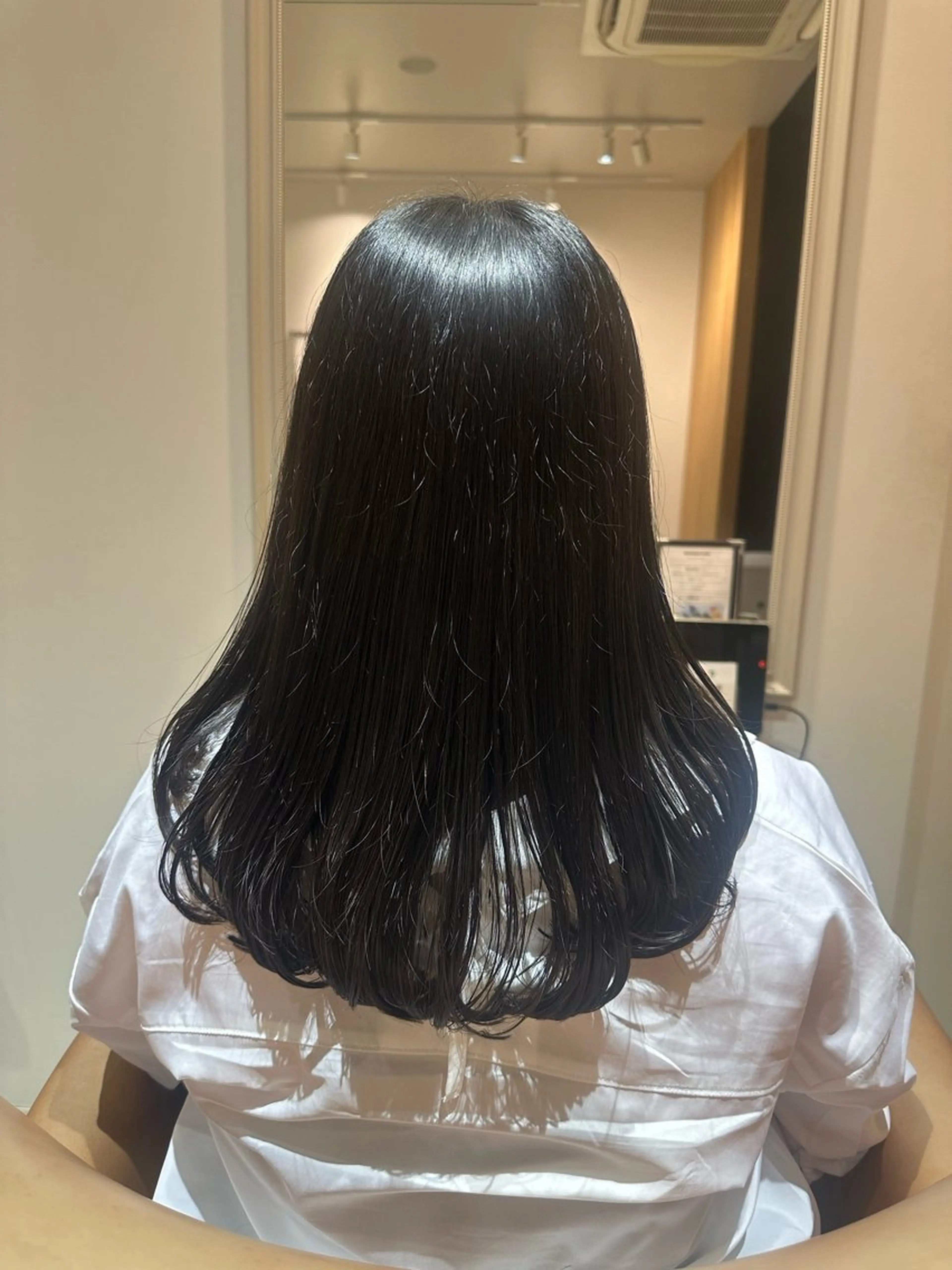 セミロング 古川 永遠のヘアスタイル