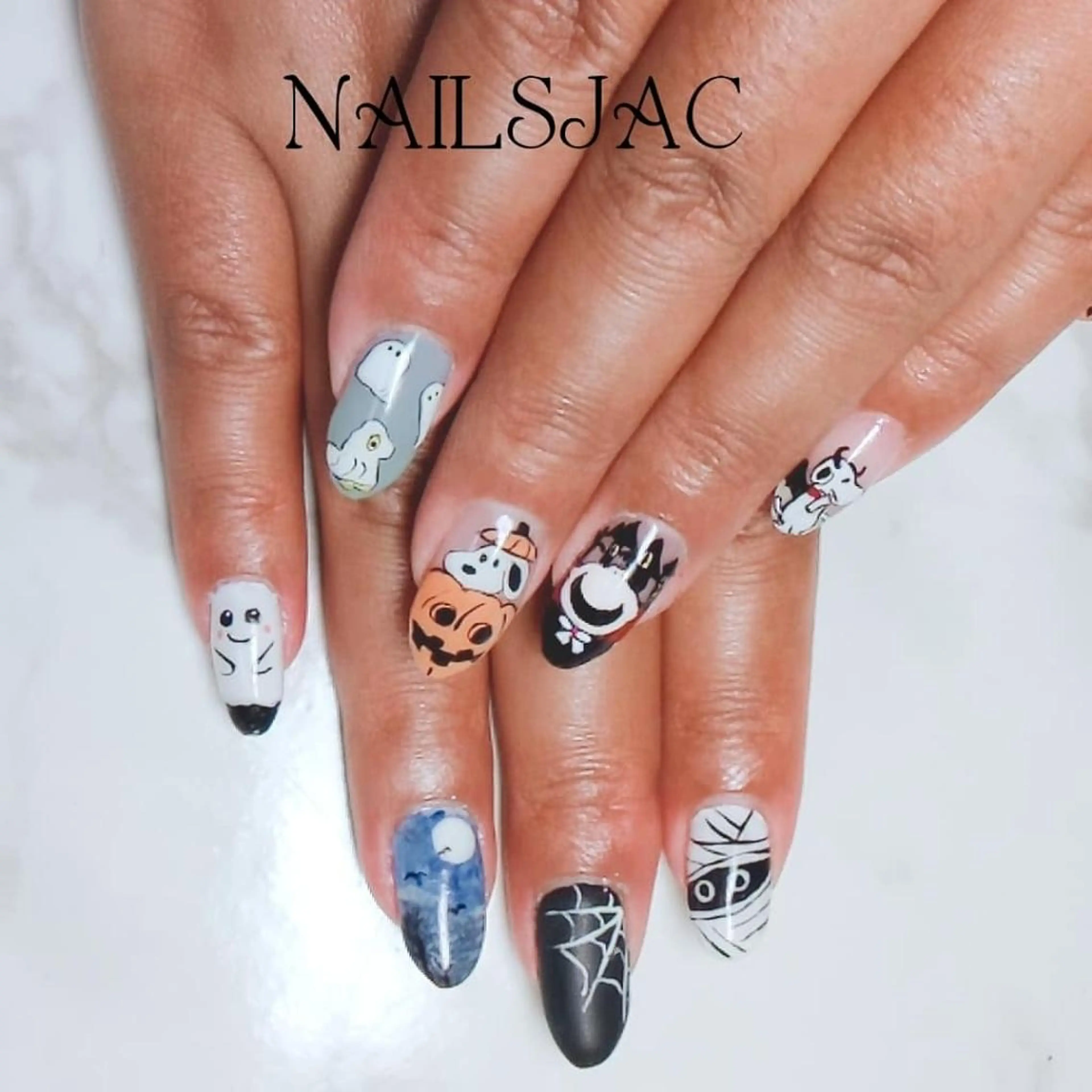 ネイル ハロウィン 島屋 千奈美のネイルデザイン