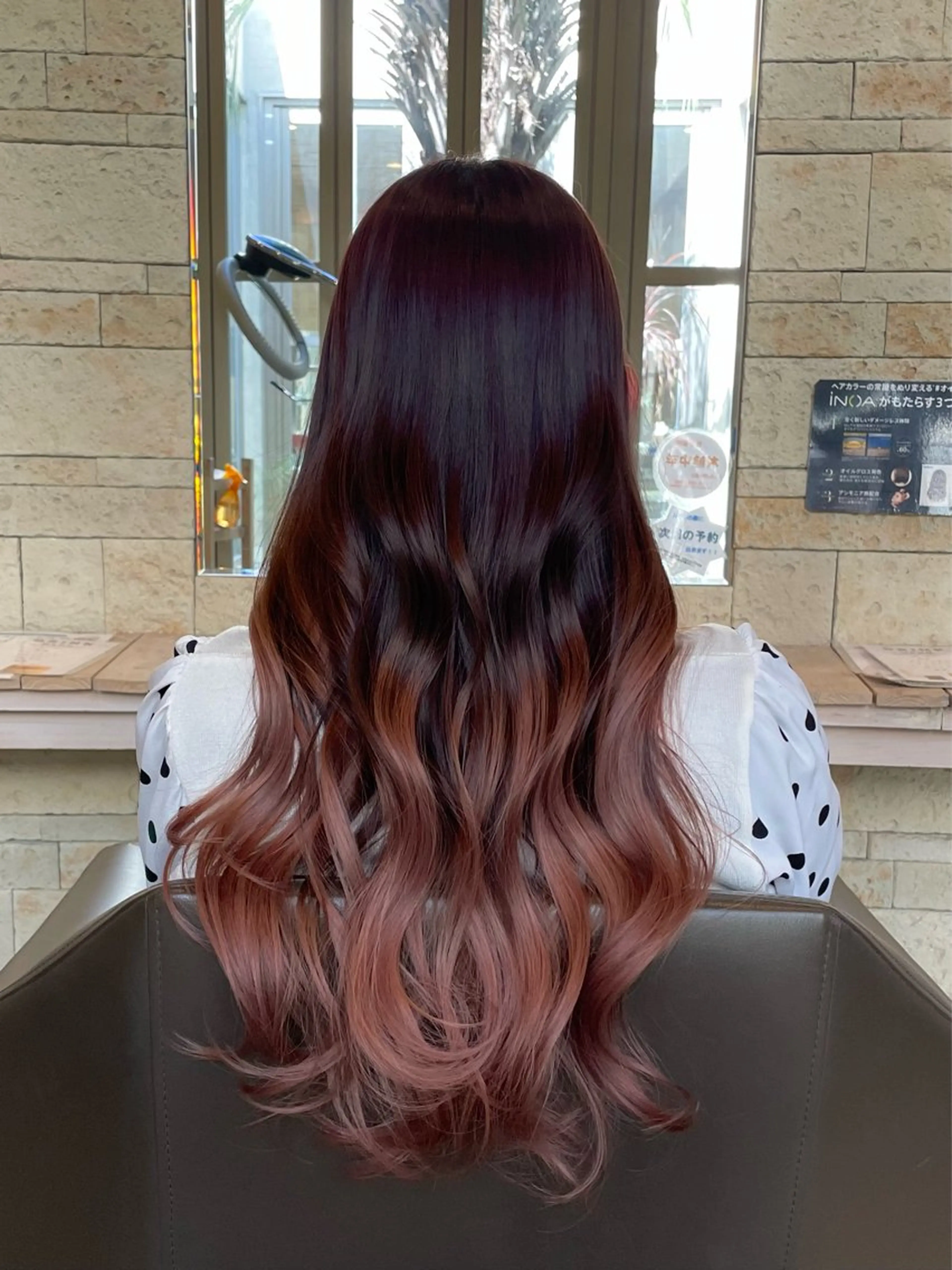 ロング ピンクブラウン カット ヘアカラー トリートメント 木村 一葵のヘアスタイル