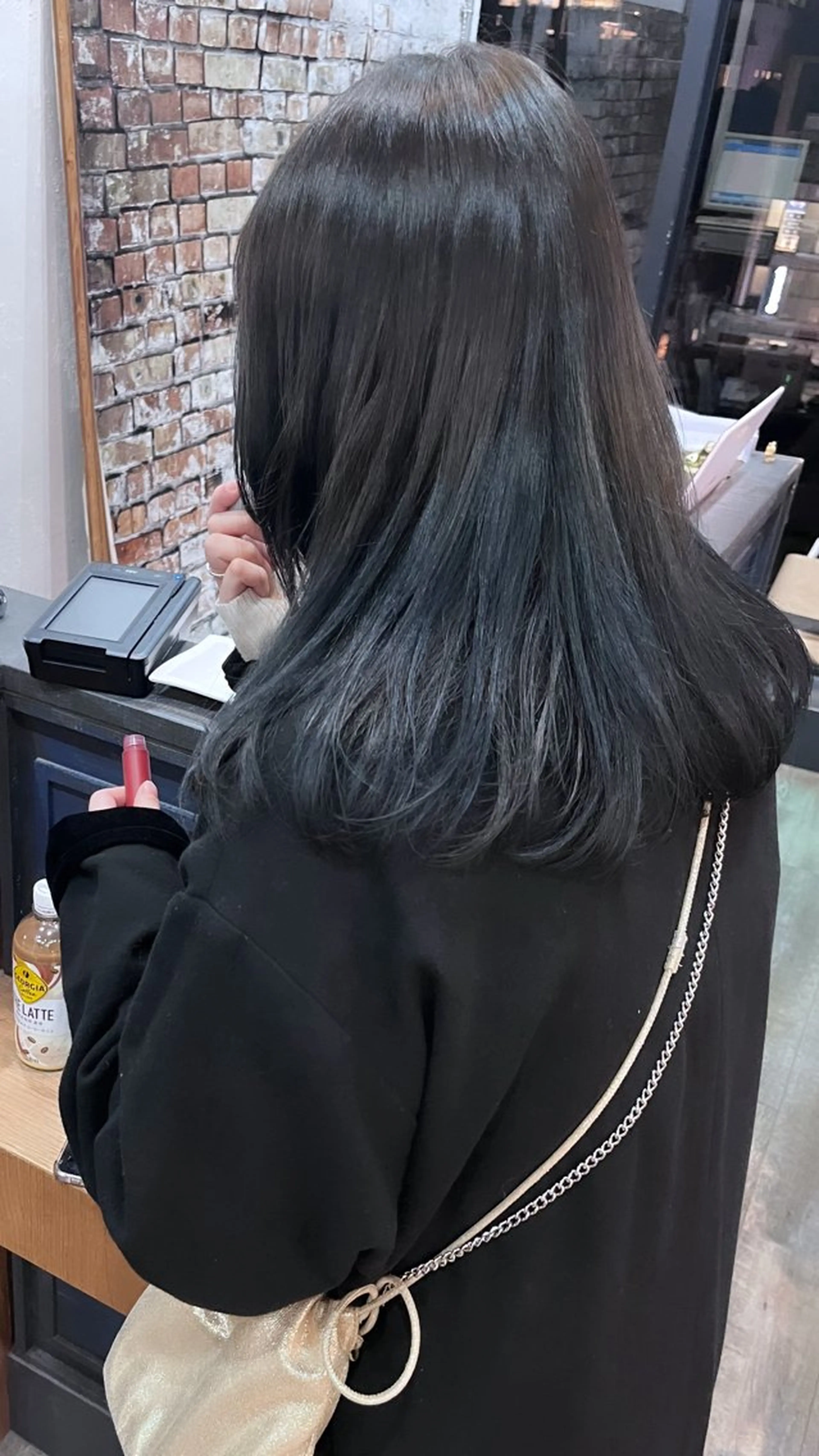 セミロング カラー ブリーチ ブルーカラー トリートメント 🖤西嶋　桃花🖤 エクステ/レイヤーのヘアスタイル