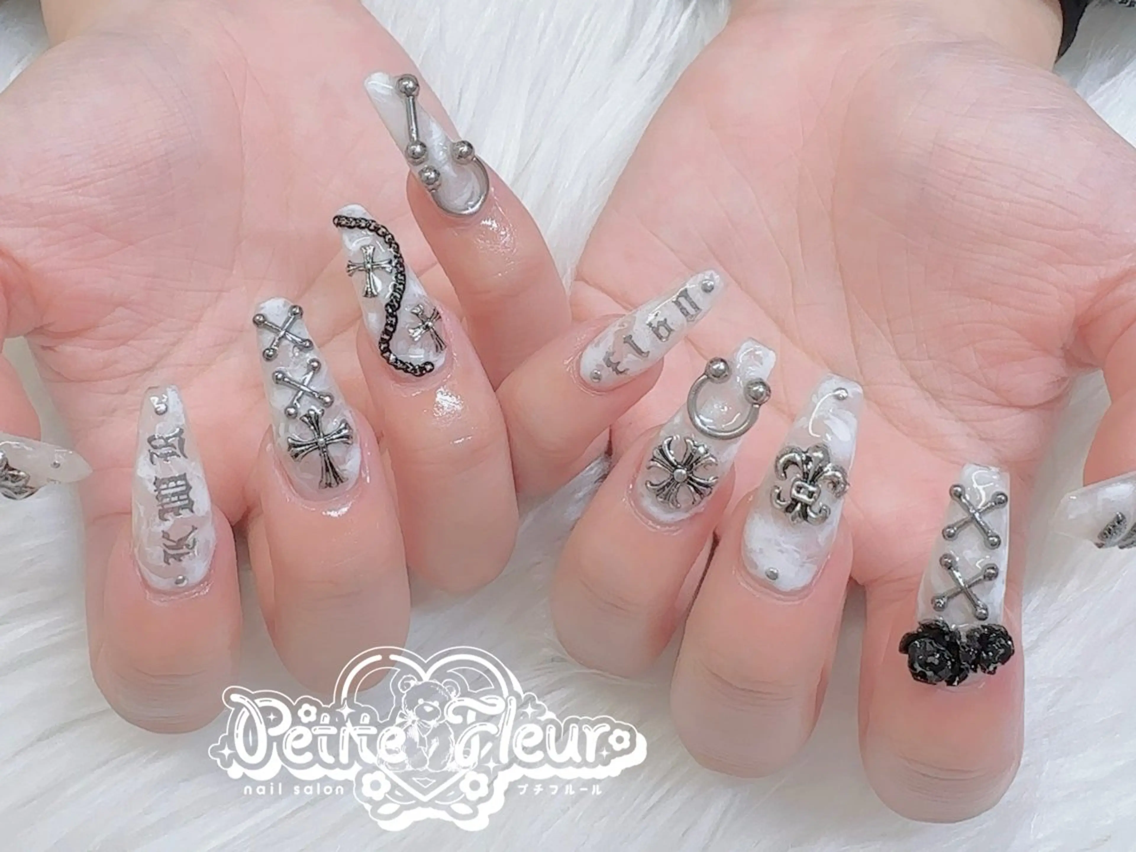 ネイル ハンドネイル ❁⃘*。Petite fleur❁⃘*りさのネイルデザイン