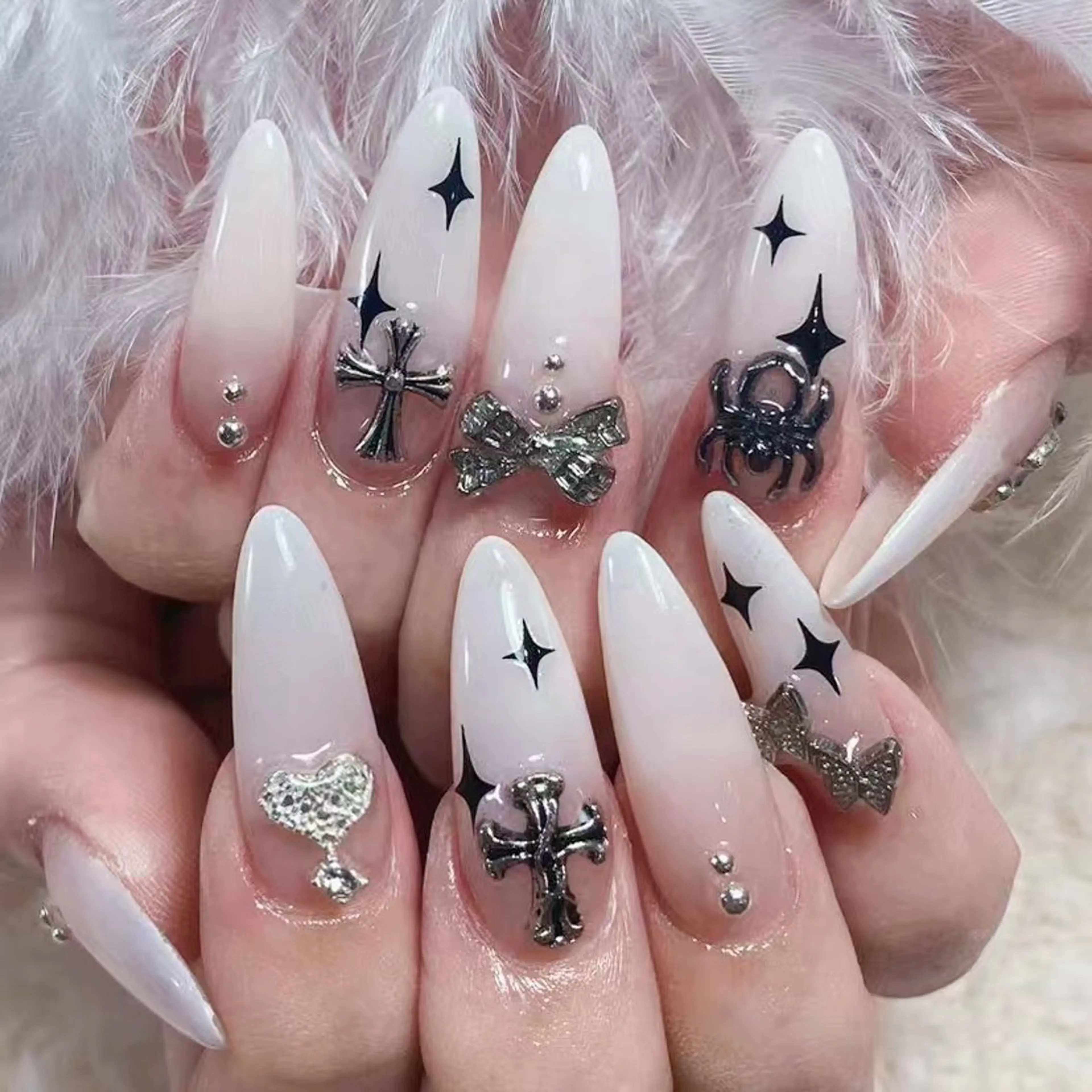 ネイル ハンドネイル Niki ニキのネイルデザイン