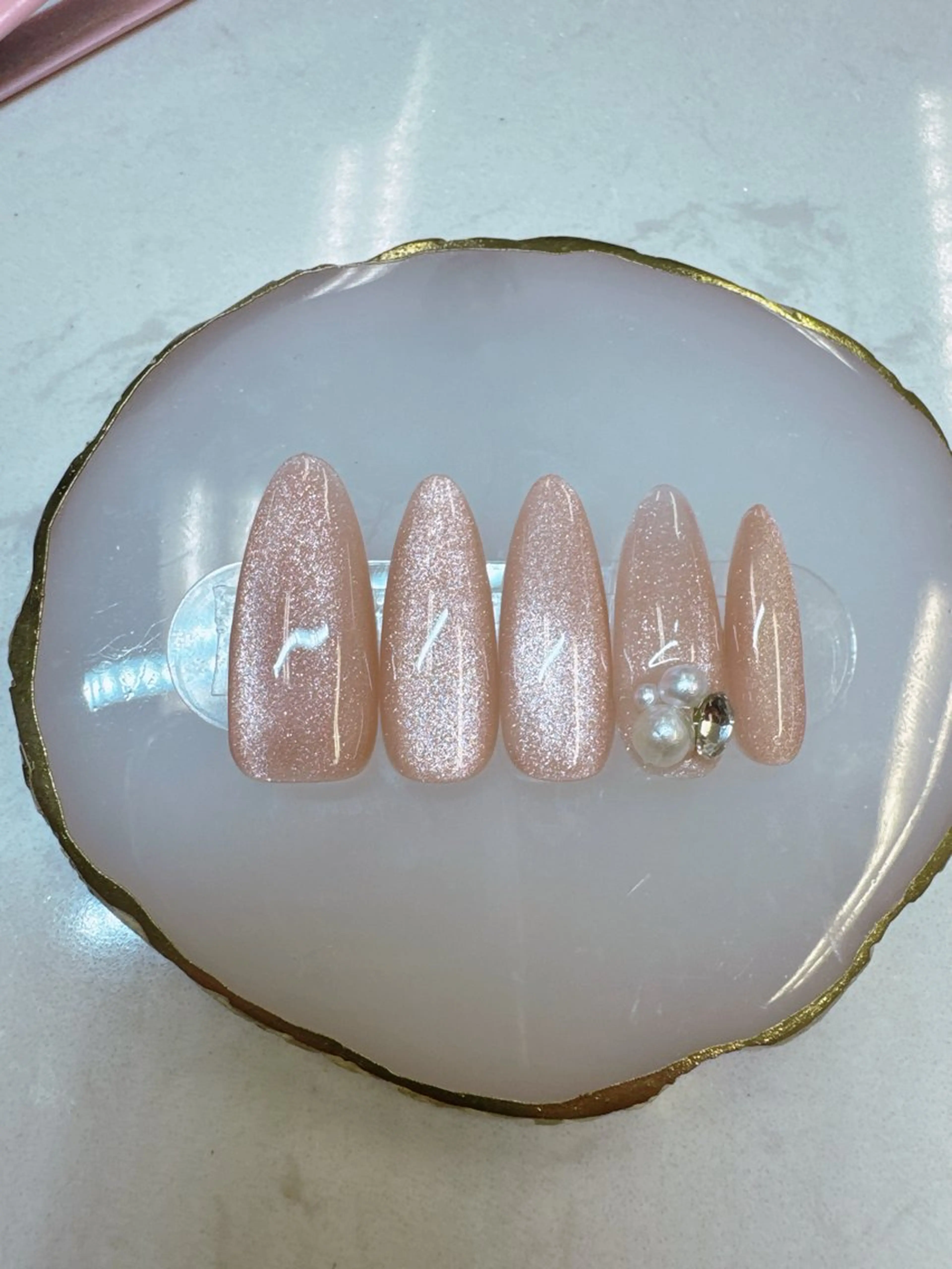 ネイル フレンチネイル ジェルネイル ガラスフレンチ パラジェル ワンホンネイル クイーンズネイル銀座所属・Queeens nailのネイルデザイン