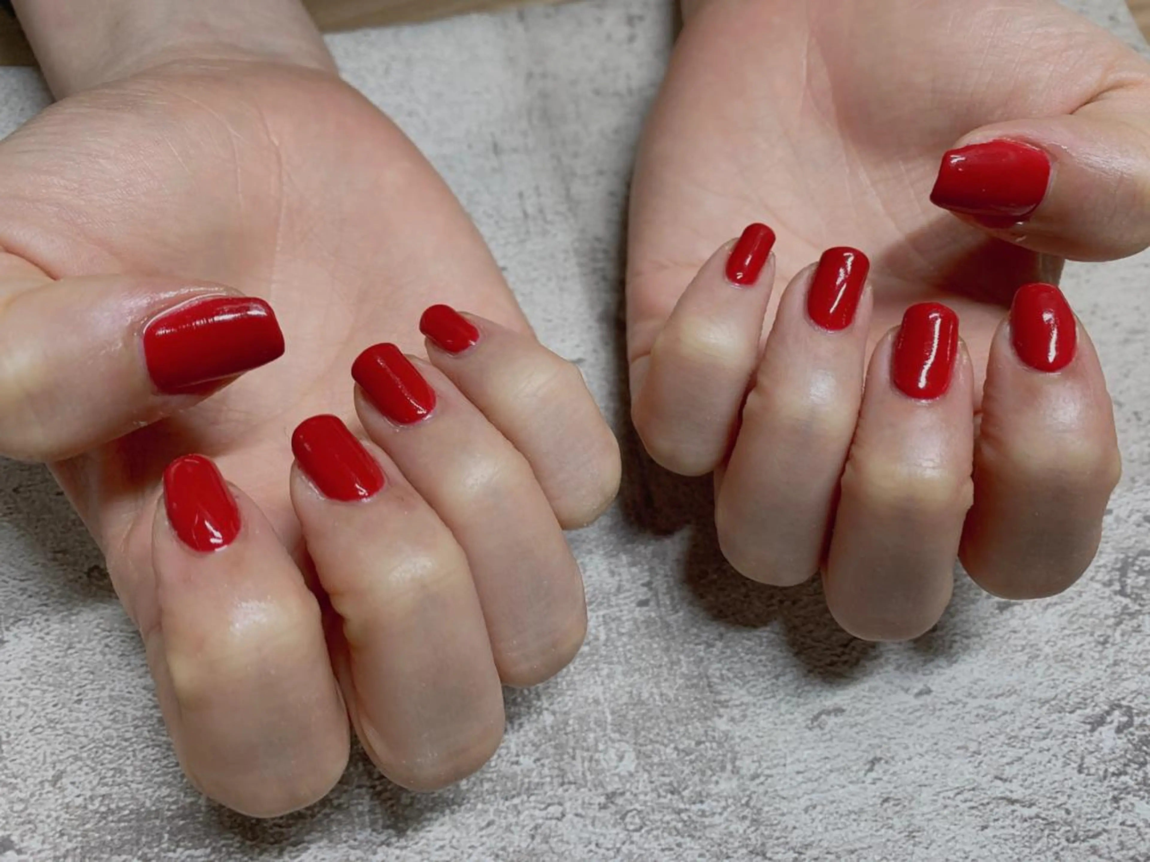 ネイル 赤色 ハンドネイル Mogu nail 二子玉川のネイルデザイン