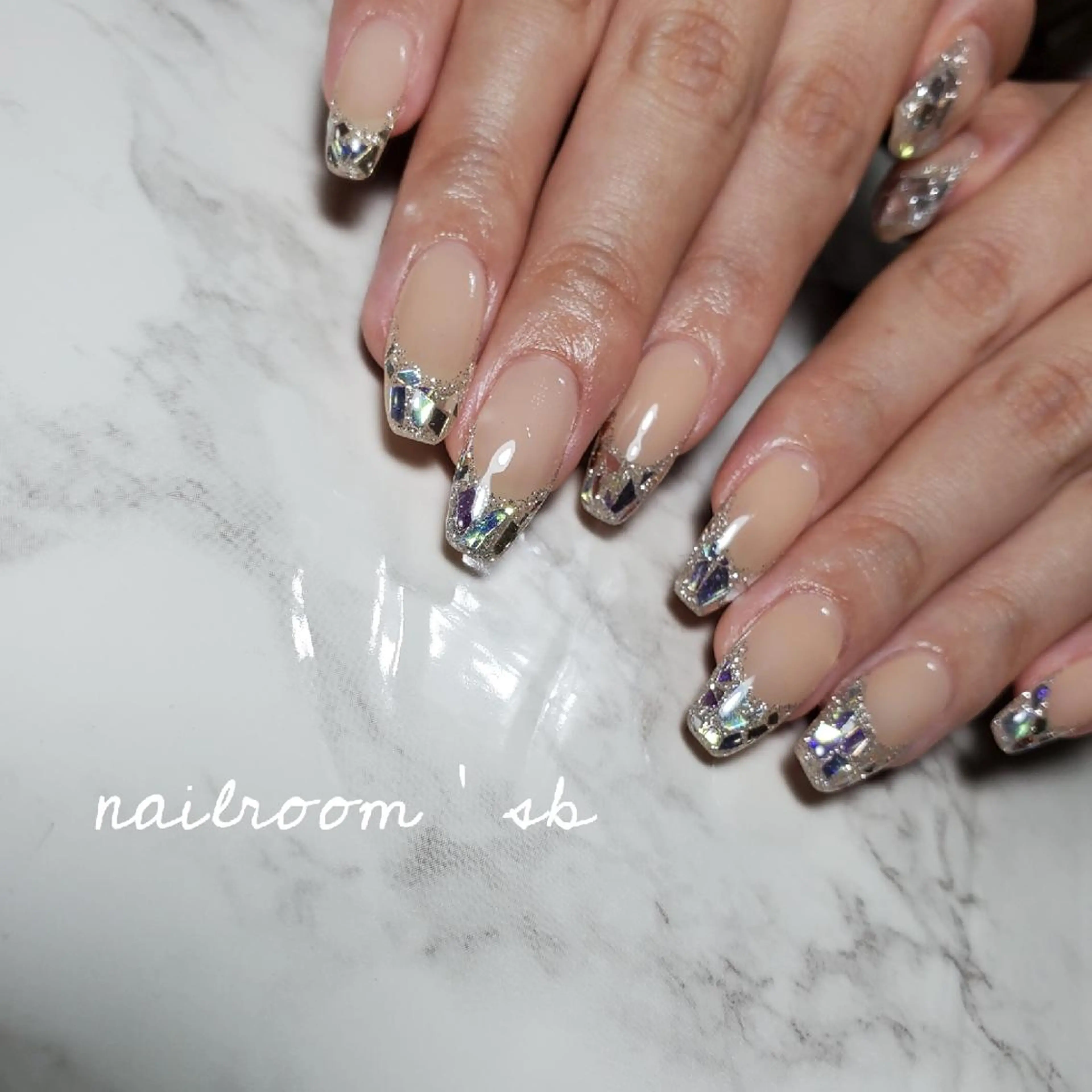 ネイル ハンドネイル nailroom‪ sb‪‪𓈒𓂂𓏸のネイルデザイン