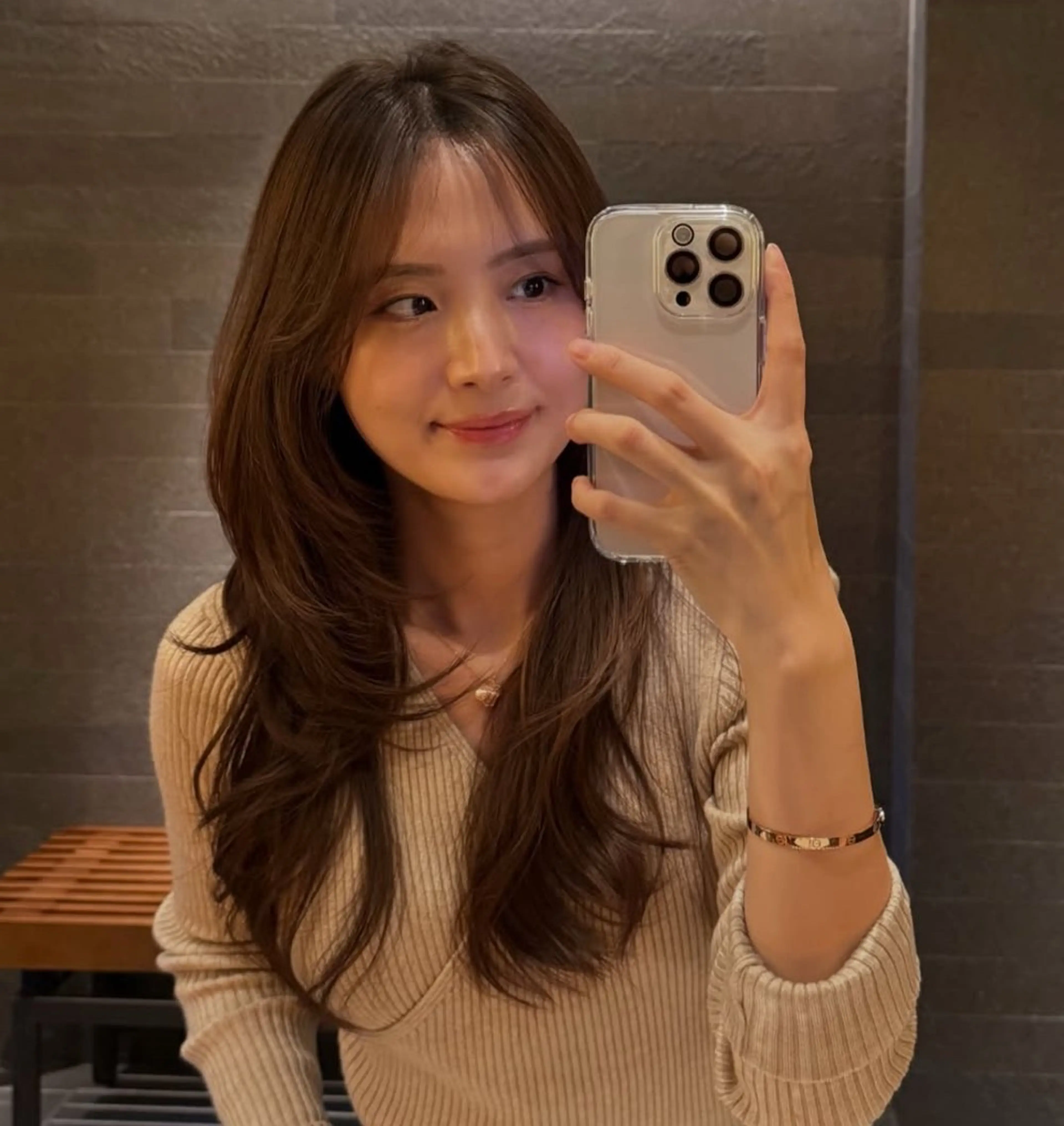 ロング カット ヘアカラー salowin 原宿 aroa所属・韓国／ハッシュカット ／透明感カラー／金野のヘアスタイル