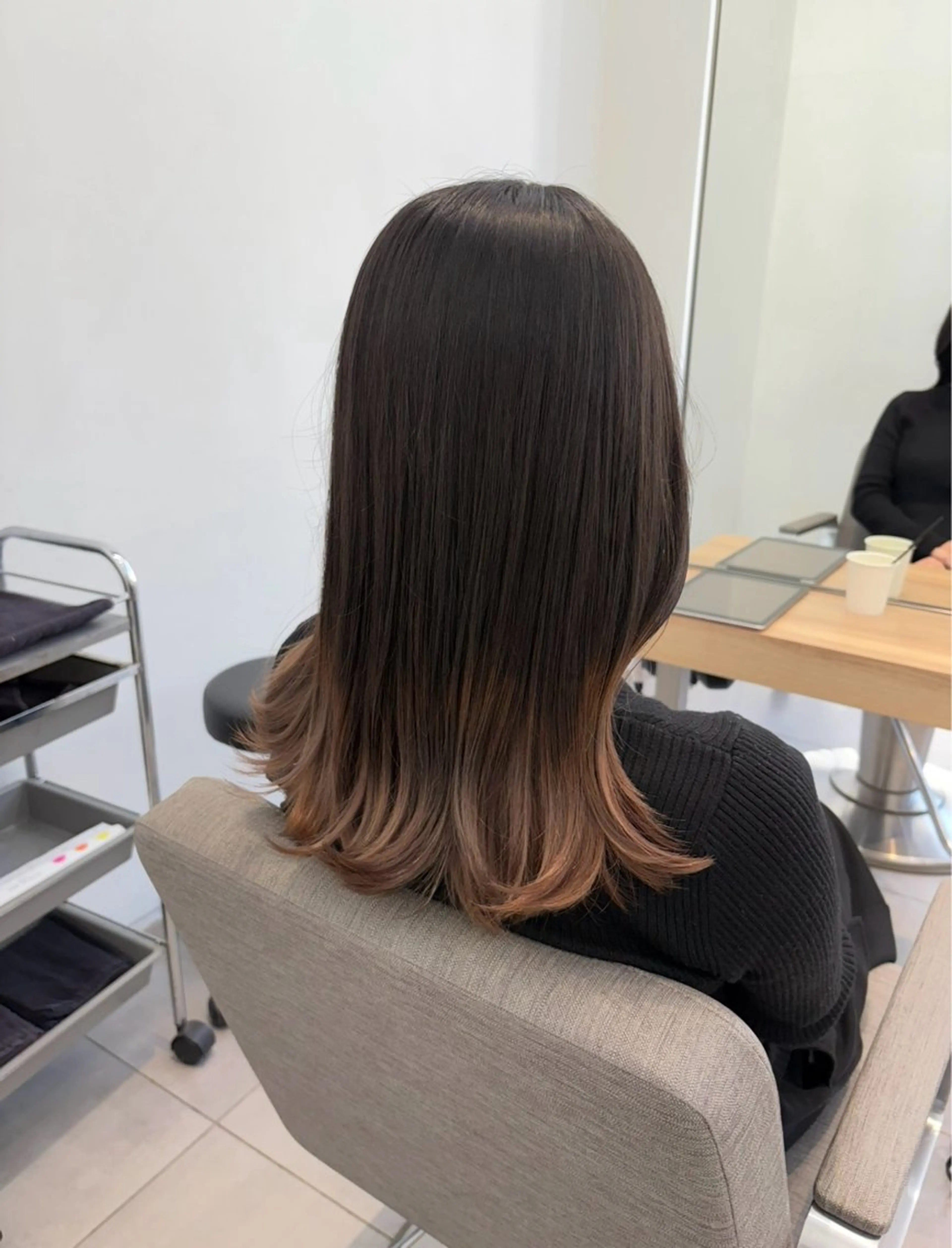 カラー ブリーチ グラデーションカラー ヘアカラー トリートメント nok所属・レイヤー/ベージュ/ どますず🌺のヘアスタイル