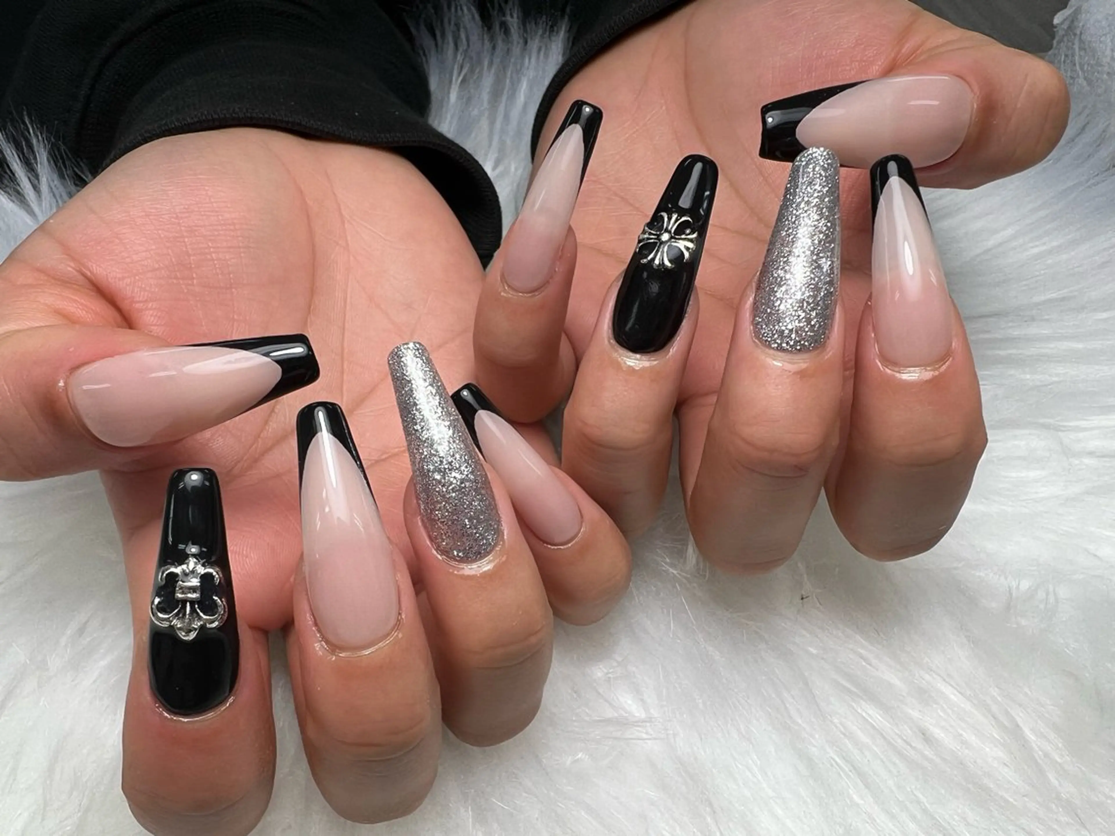 ネイル ハンドネイル Mana‪ ‪·͜· ❤︎‬のネイルデザイン